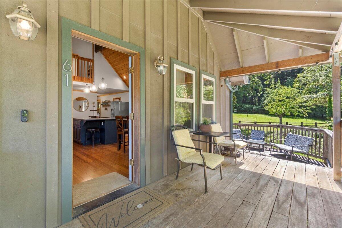 61 Sunset Place