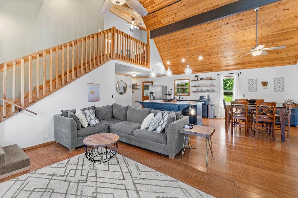 61 Sunset Place