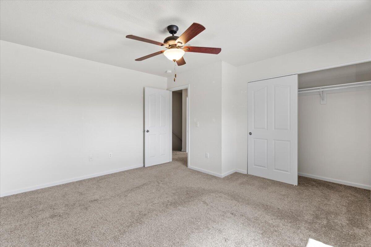 2959 Rainbow Lane