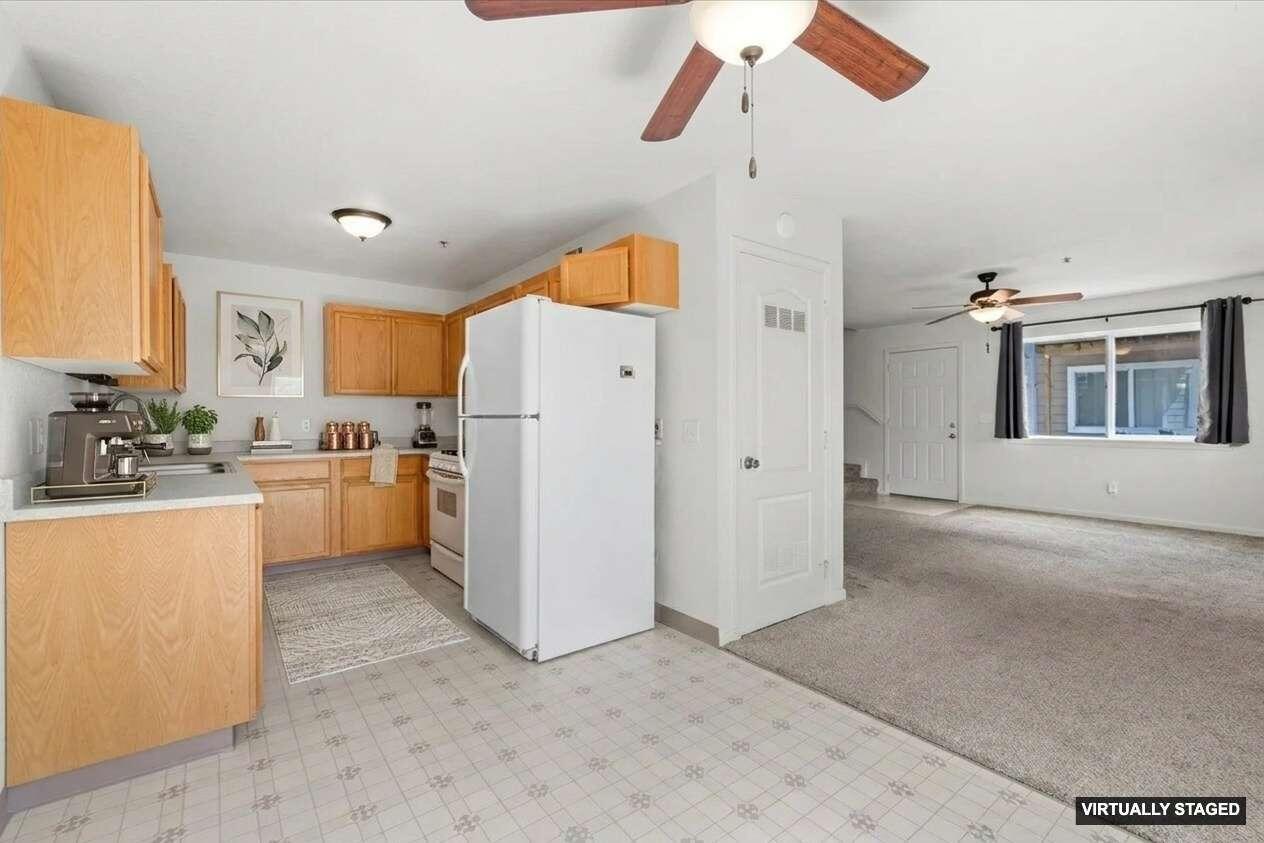 2959 Rainbow Lane