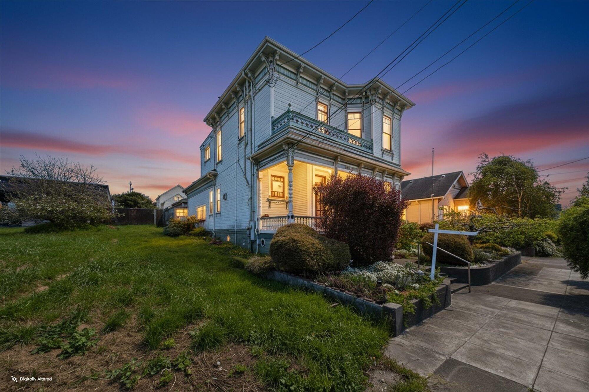 821 D Street