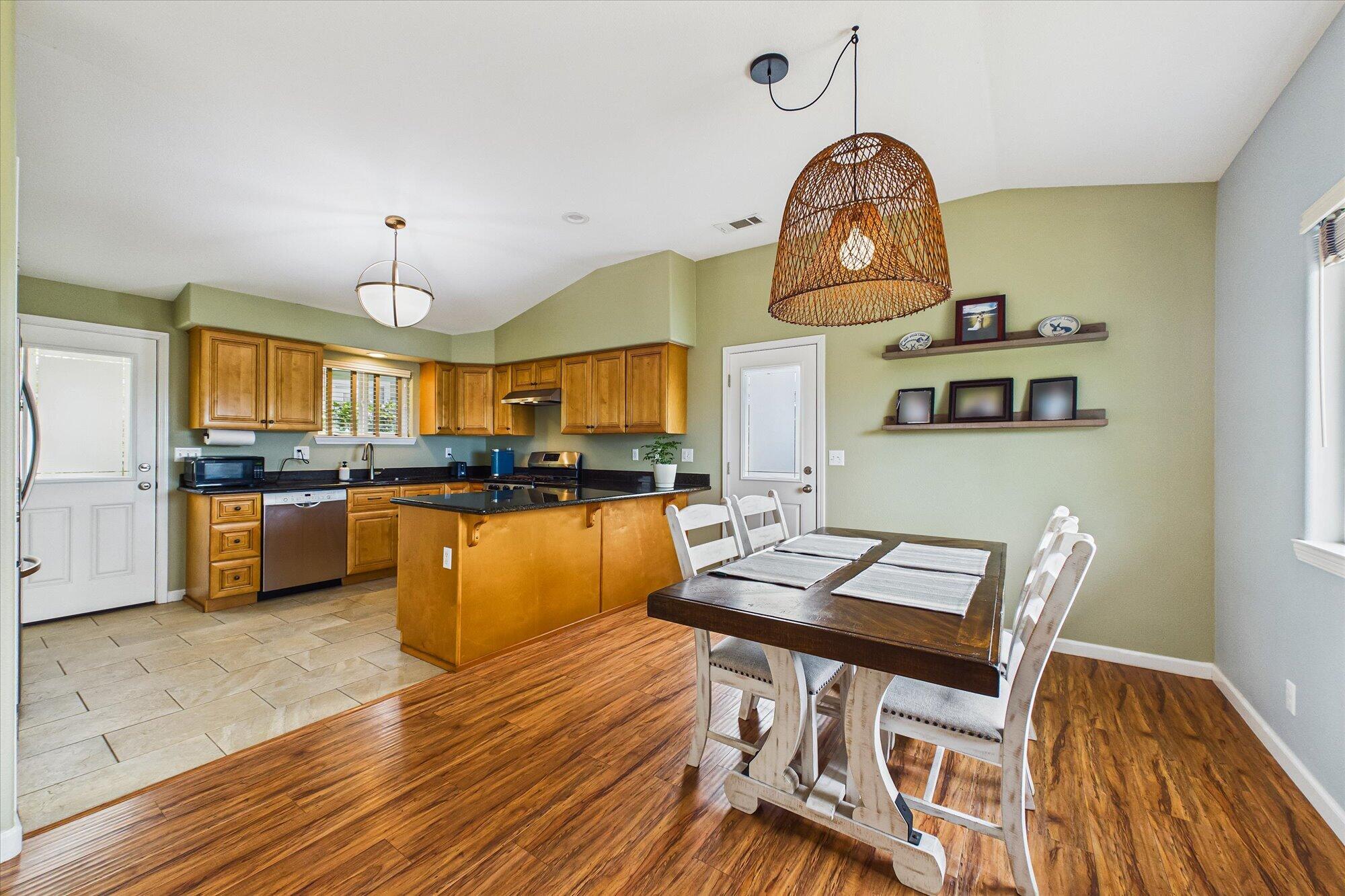2561 Donna Drive