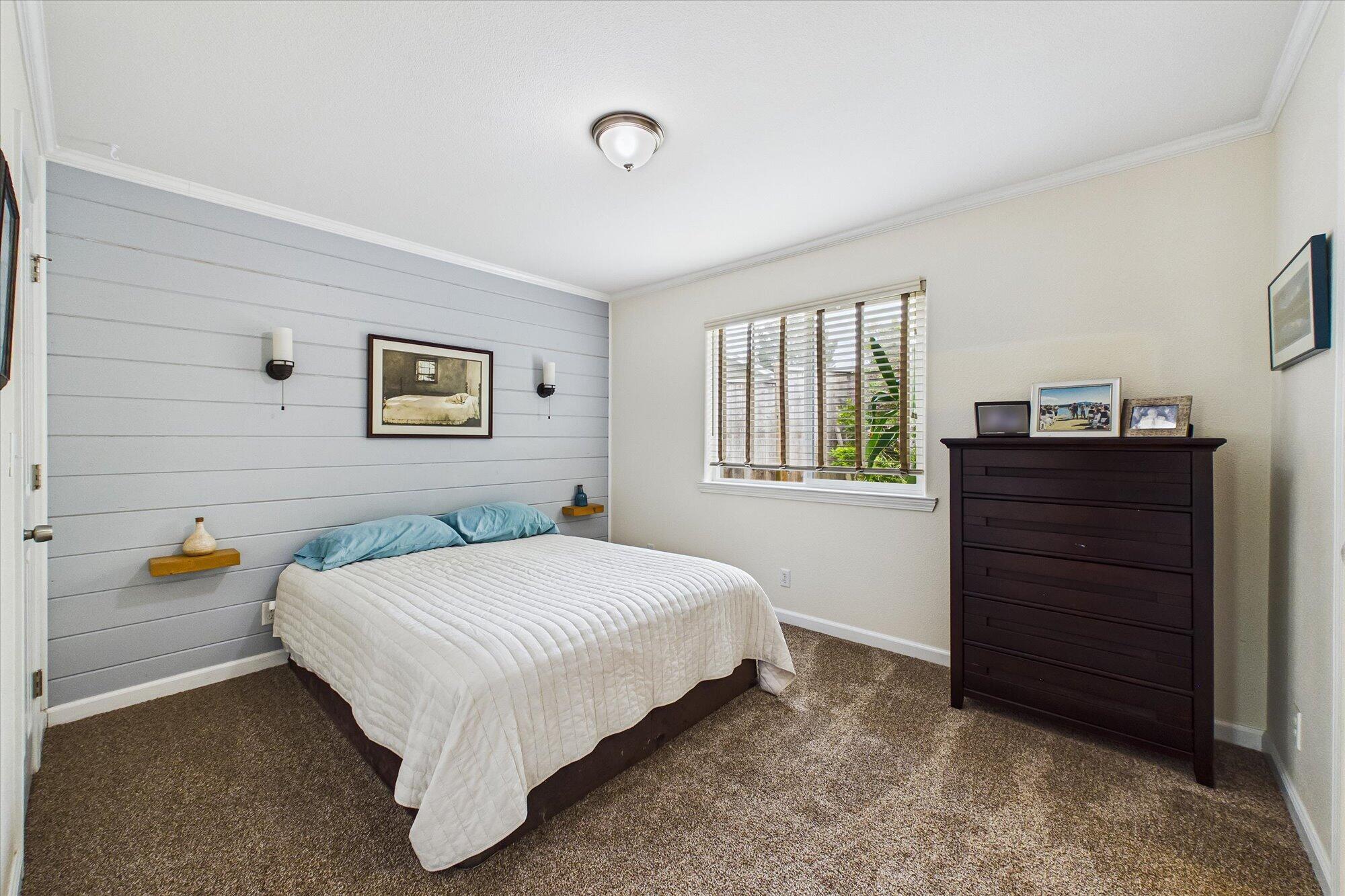 2561 Donna Drive