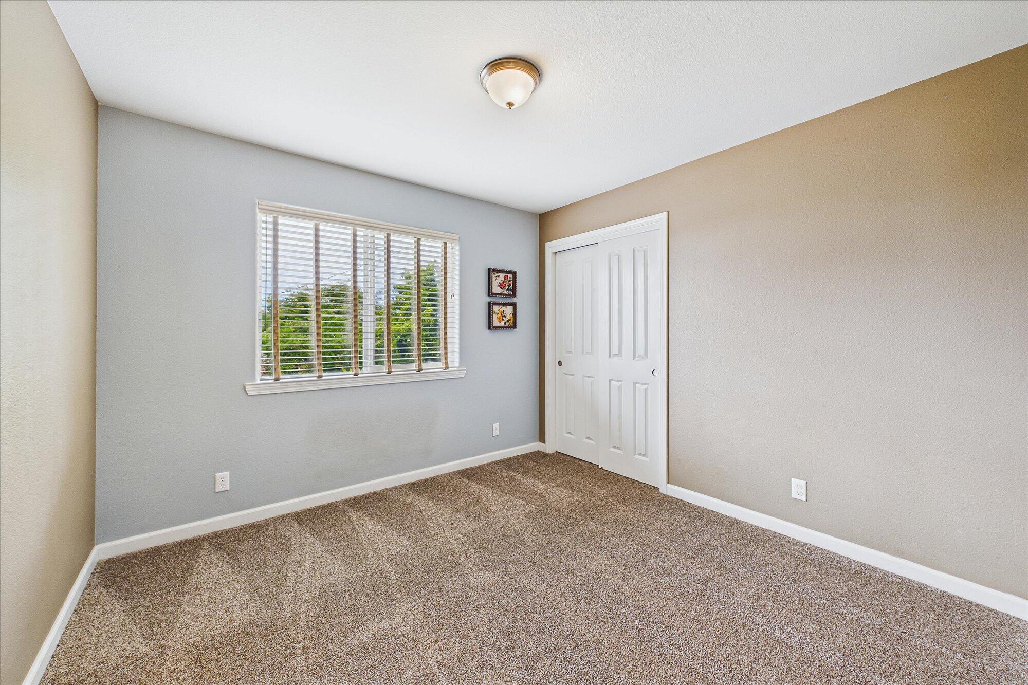 2561 Donna Drive