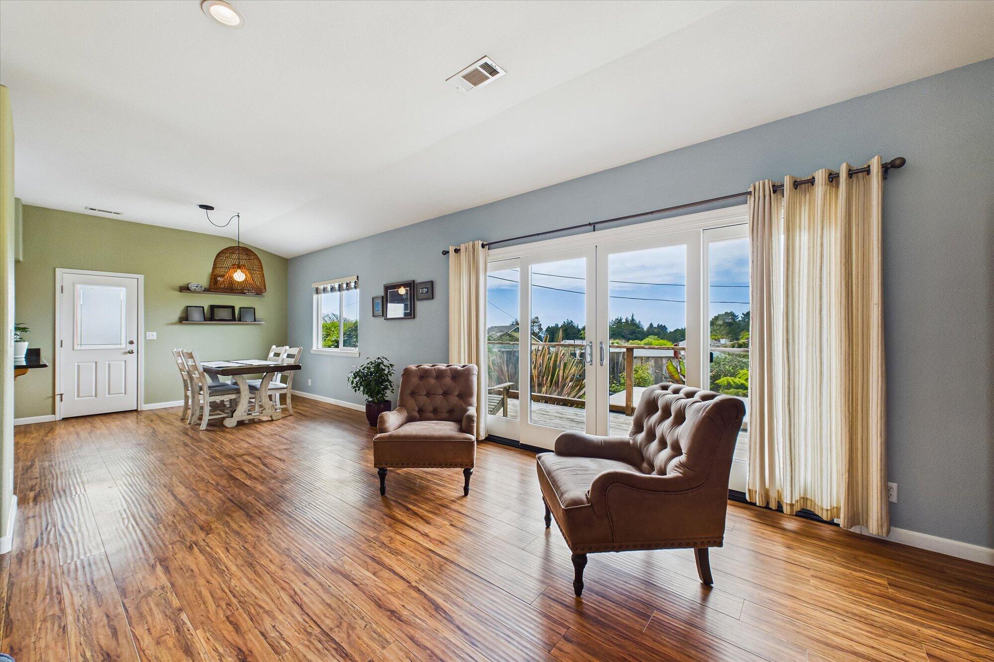 2561 Donna Drive