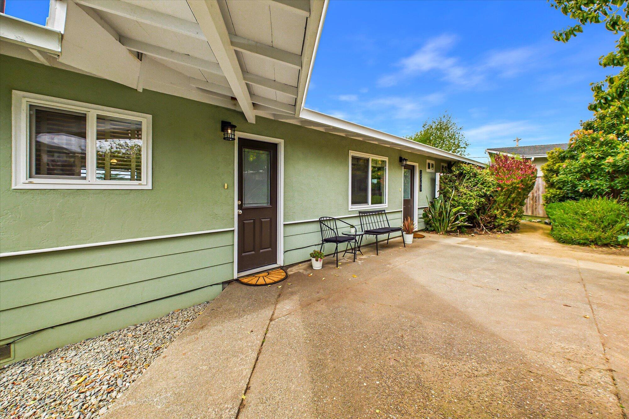 2561 Donna Drive