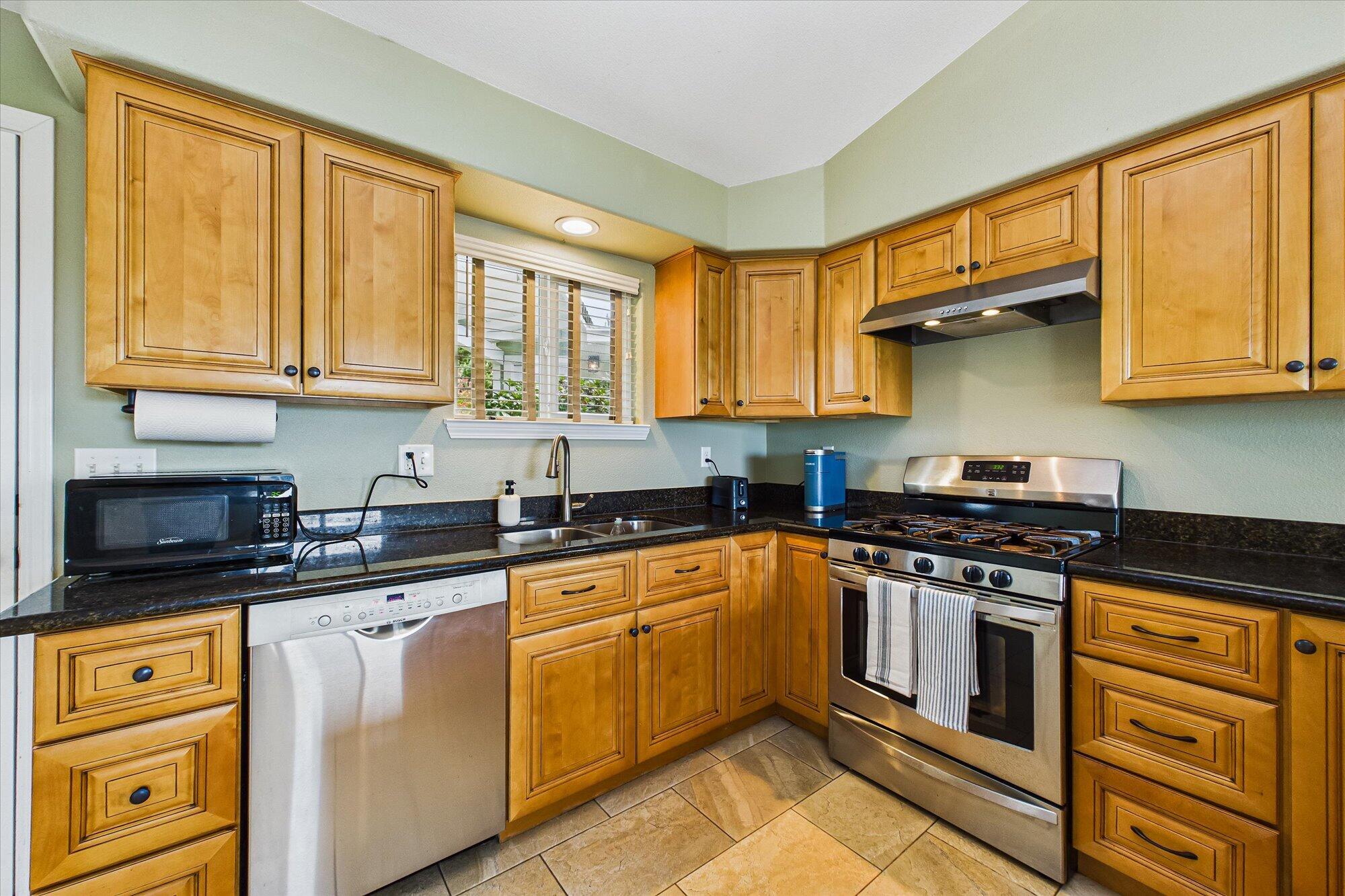 2561 Donna Drive