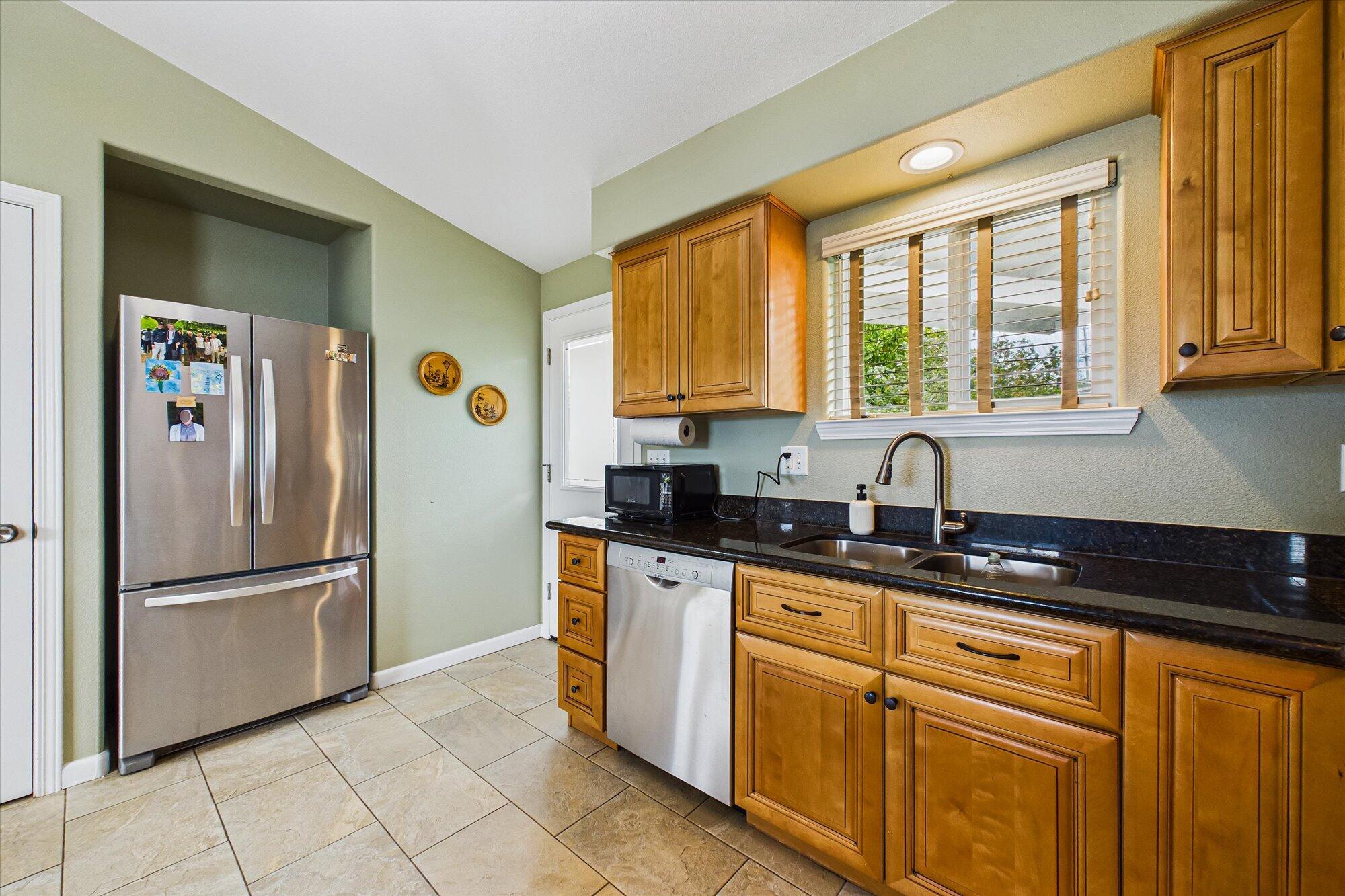 2561 Donna Drive