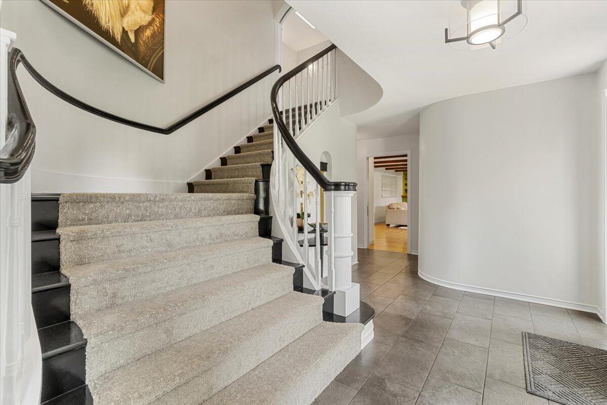 422 Shirley Boulevard