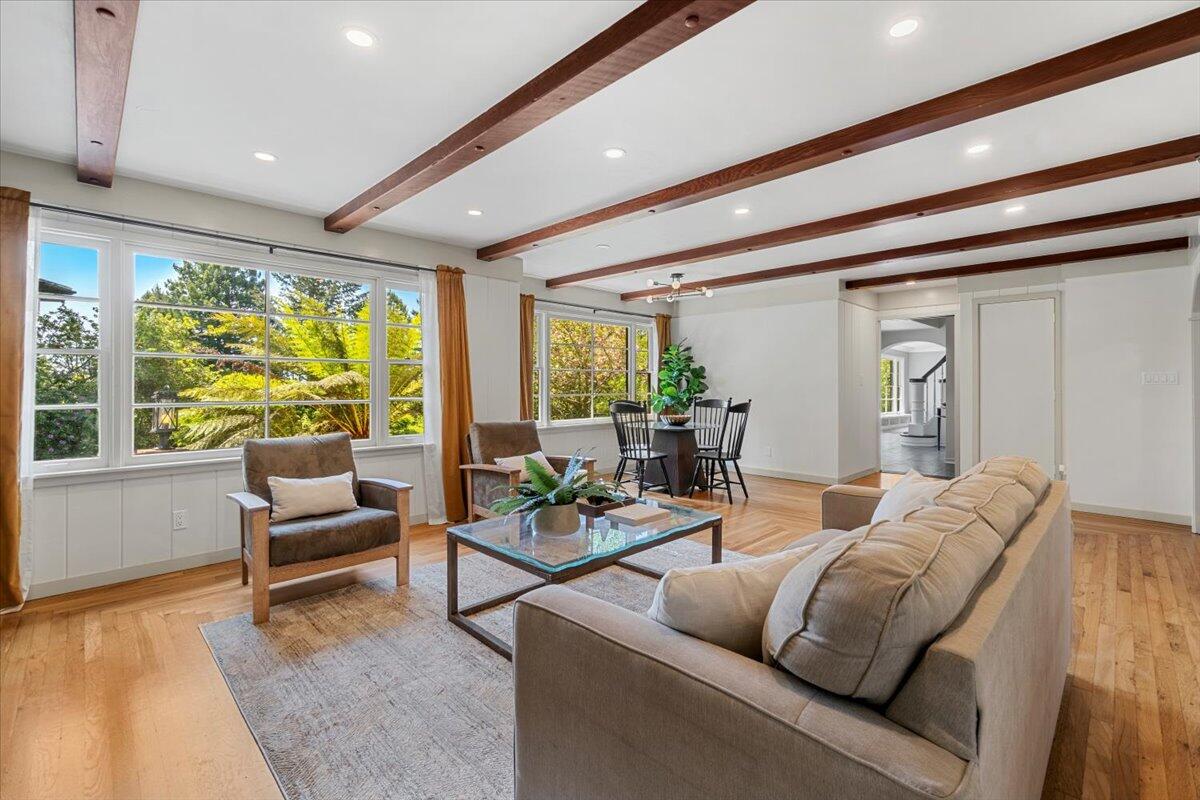 422 Shirley Boulevard