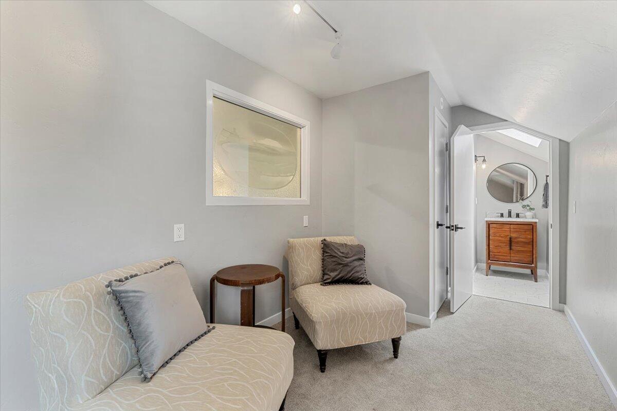 422 Shirley Boulevard