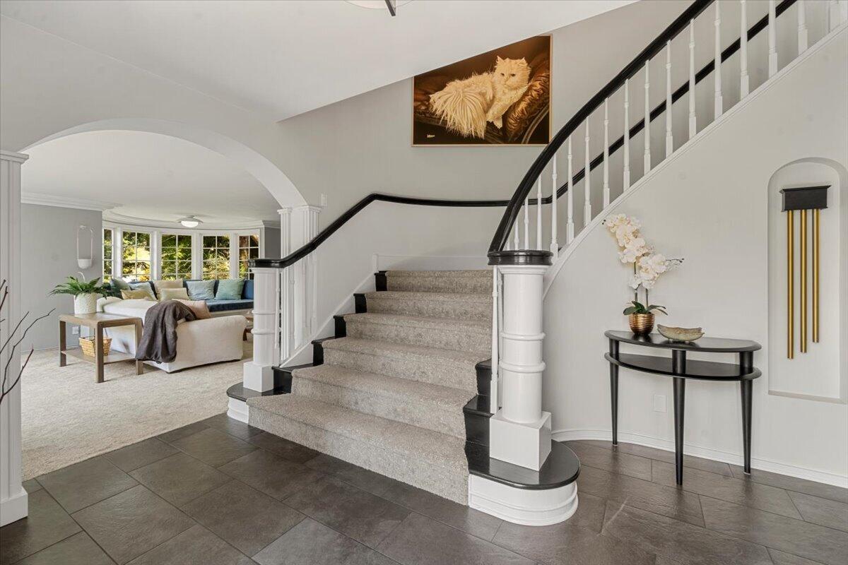 422 Shirley Boulevard