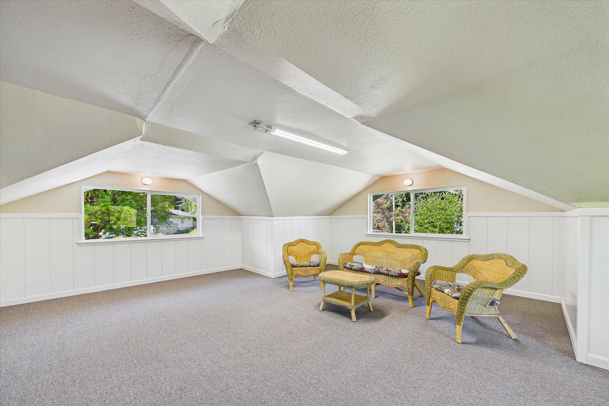 305 Belleview Avenue