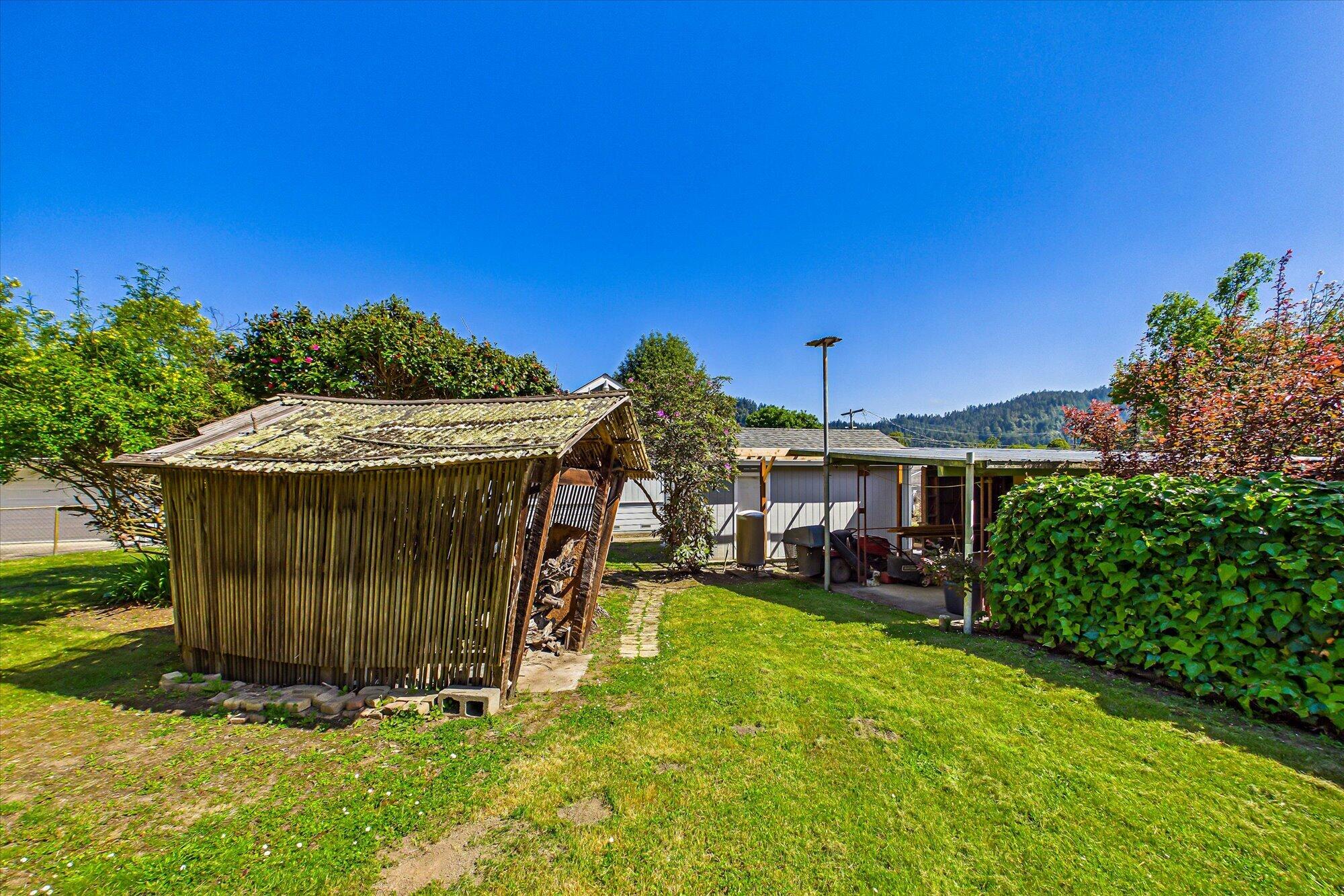 305 Belleview Avenue