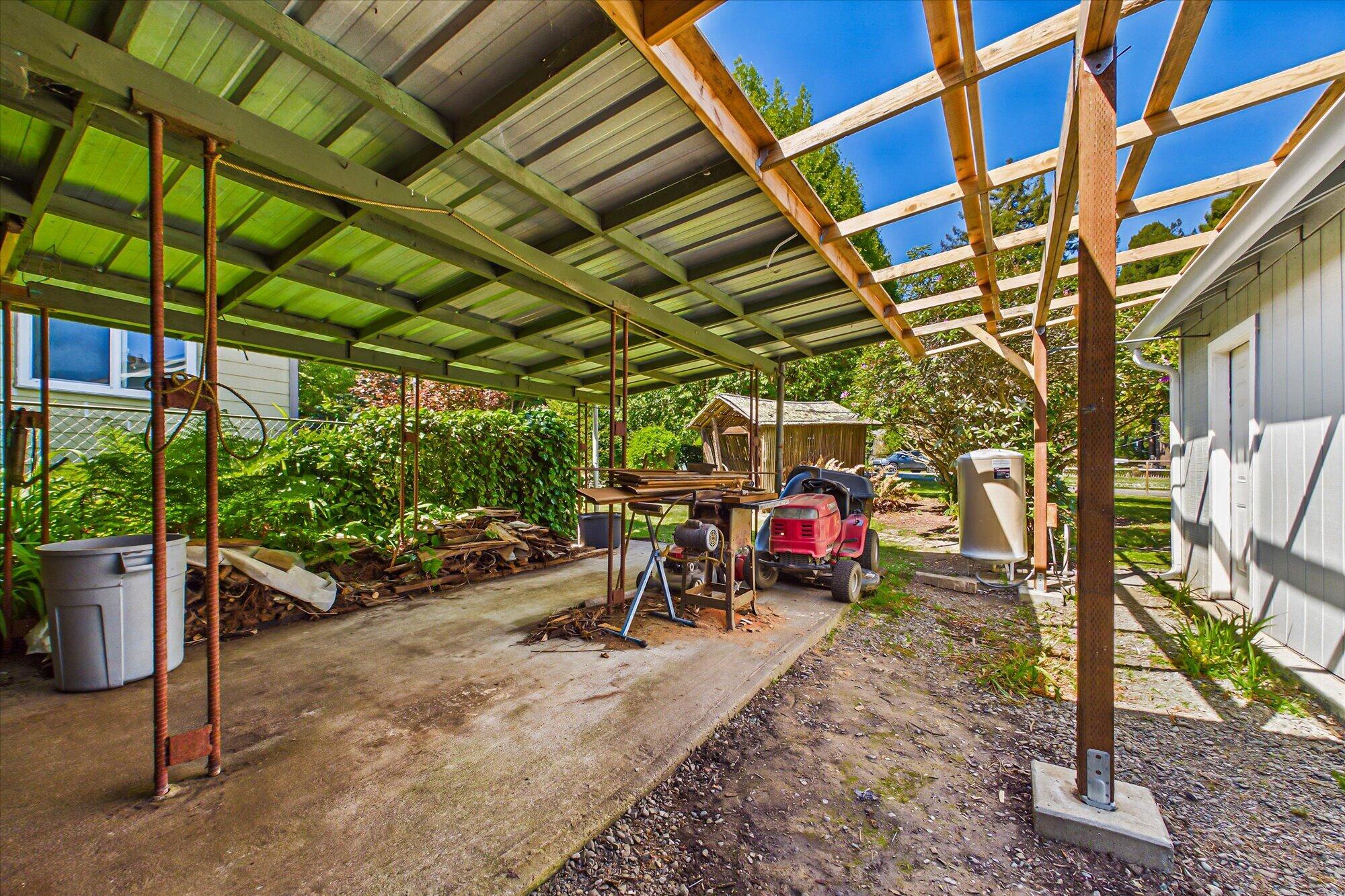 305 Belleview Avenue