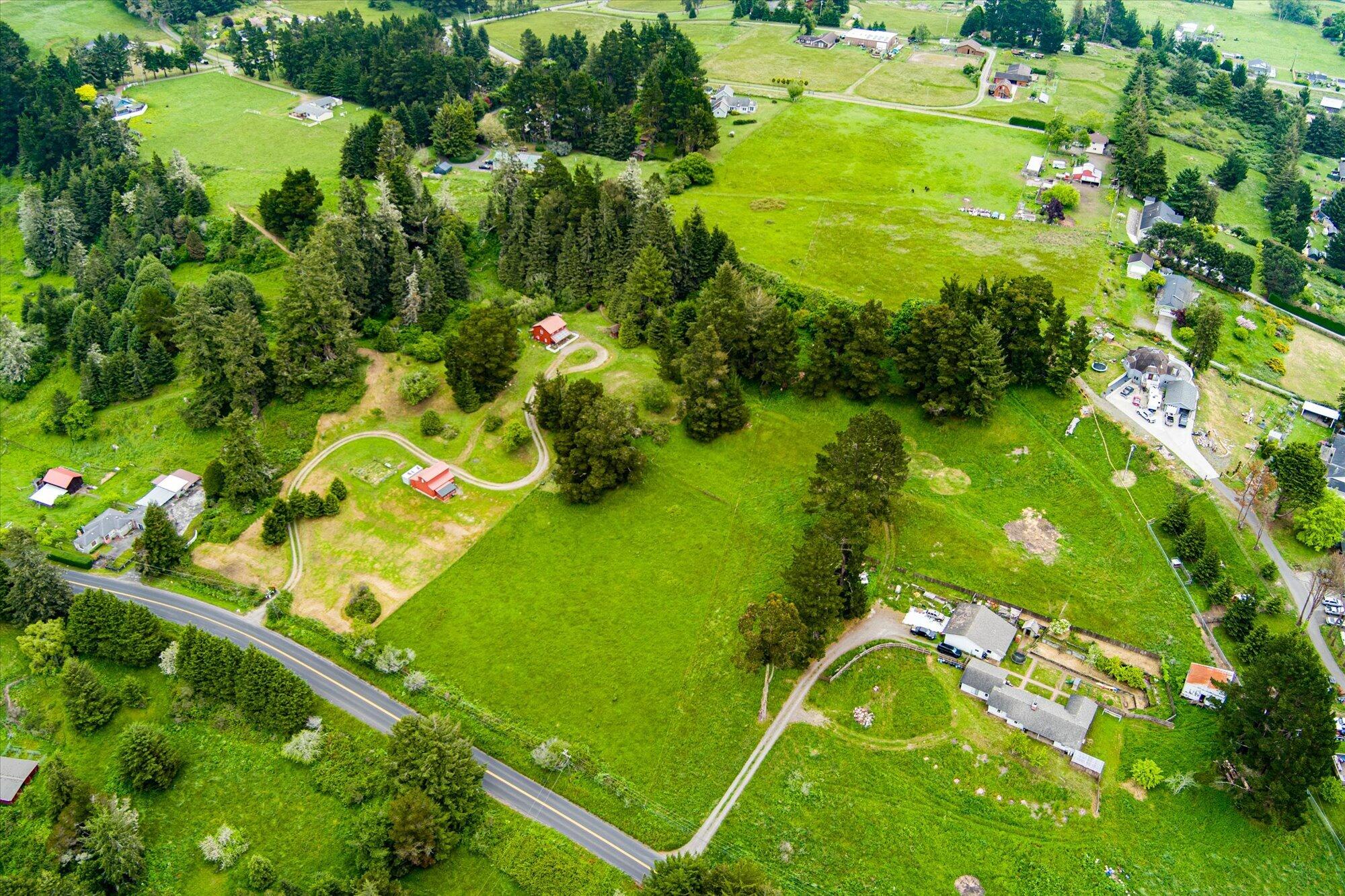 6483 Rohnerville Road