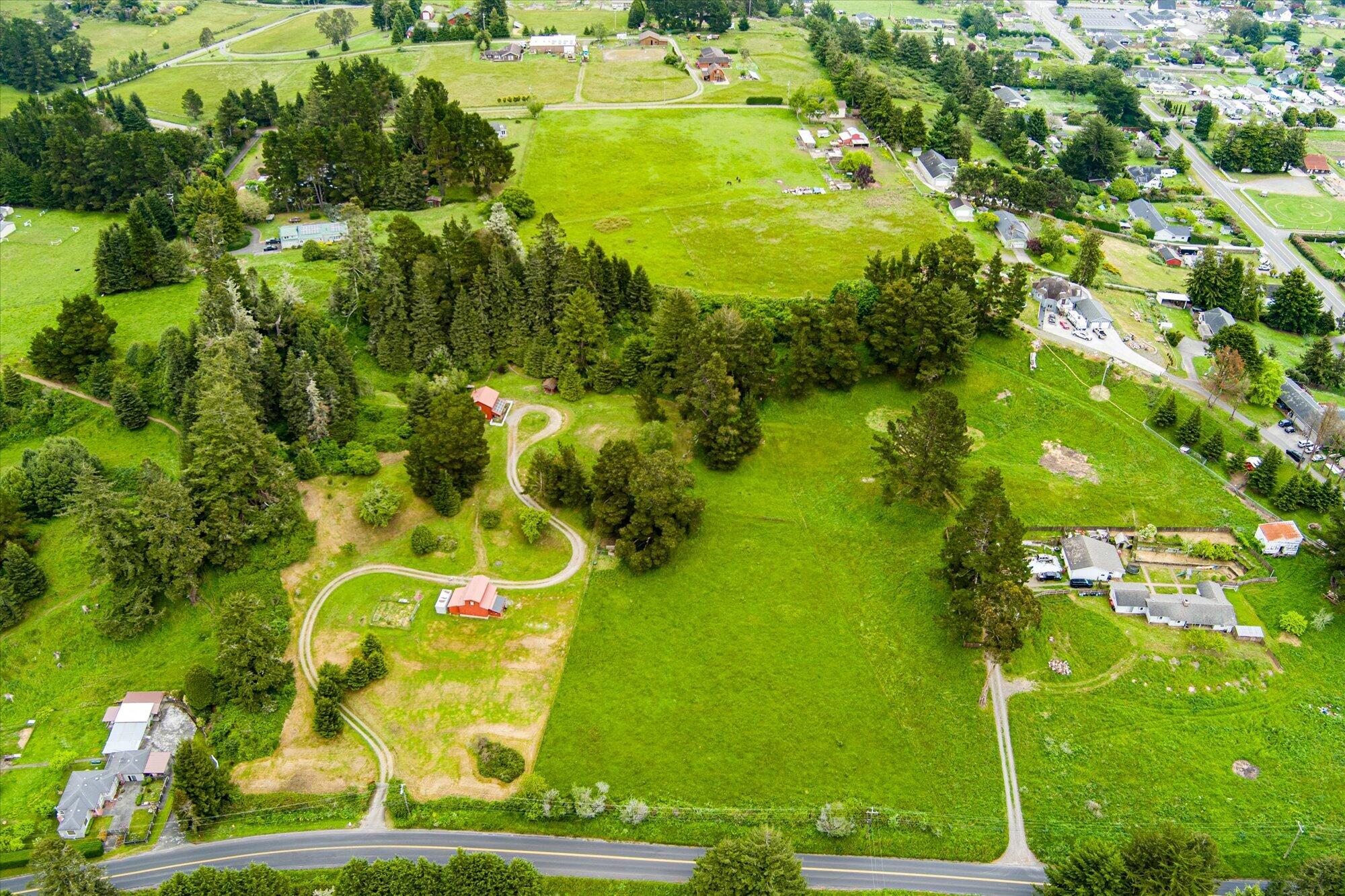 6483 Rohnerville Road