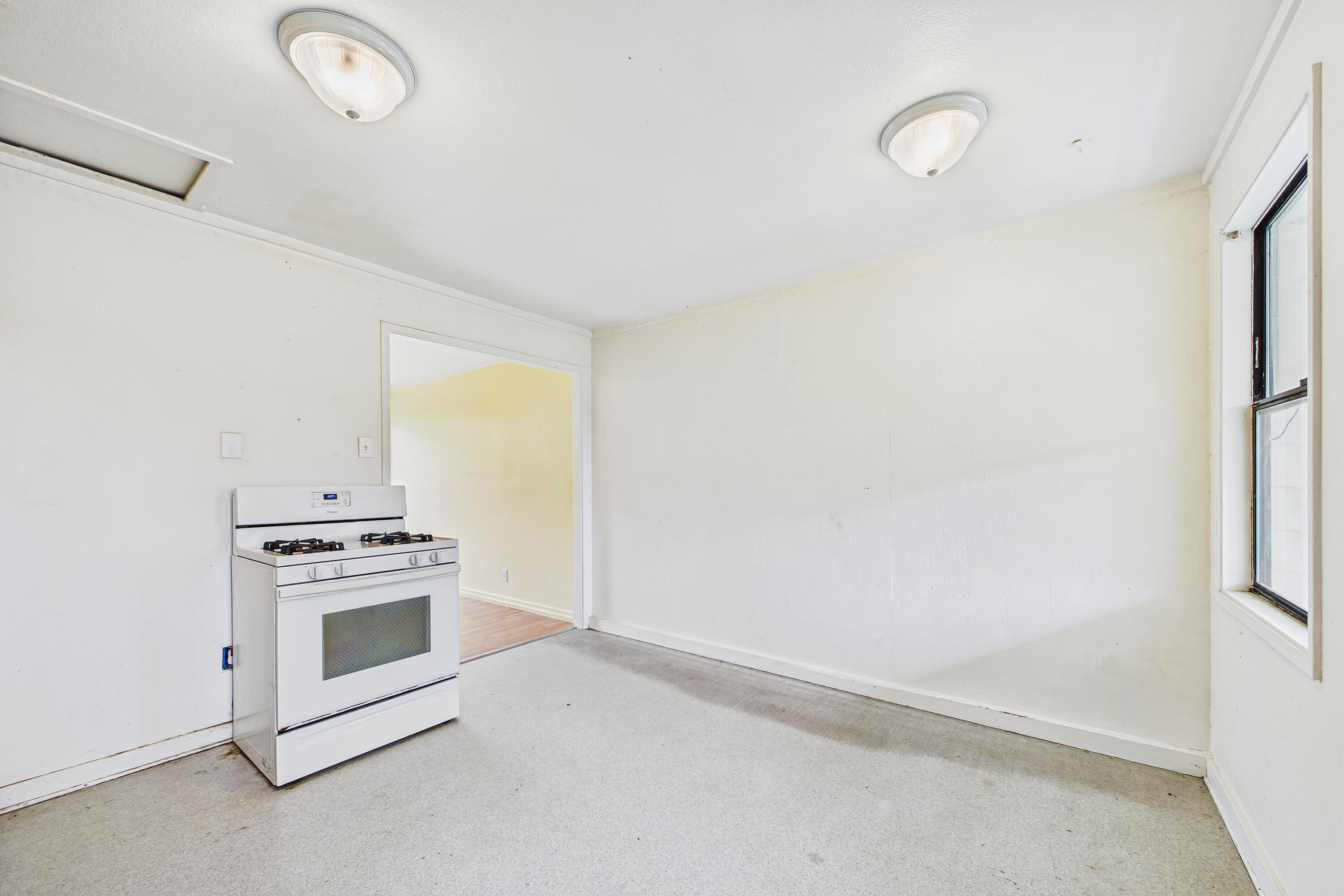 829/831 Westgate Drive