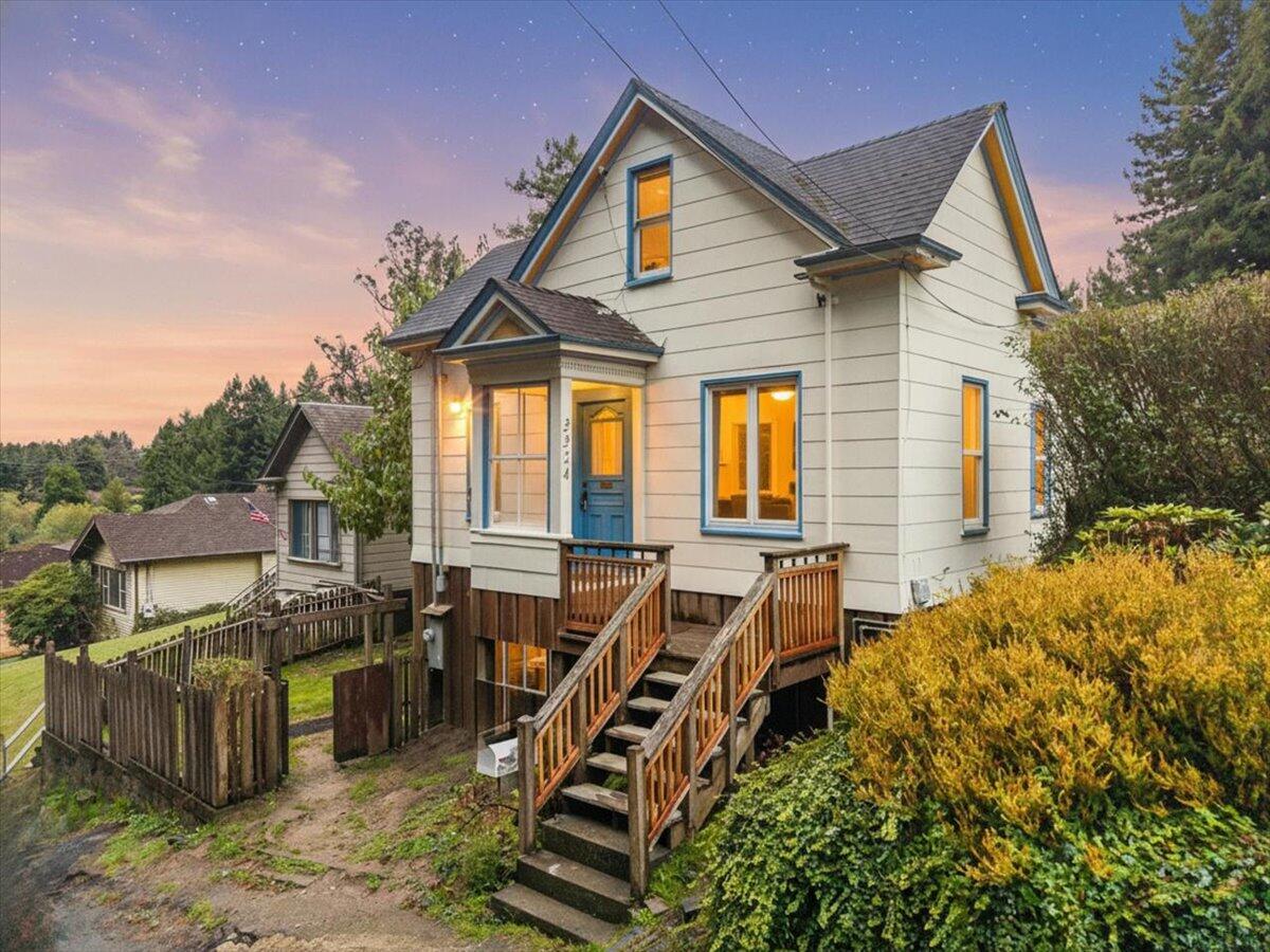 3324 Lowell Street