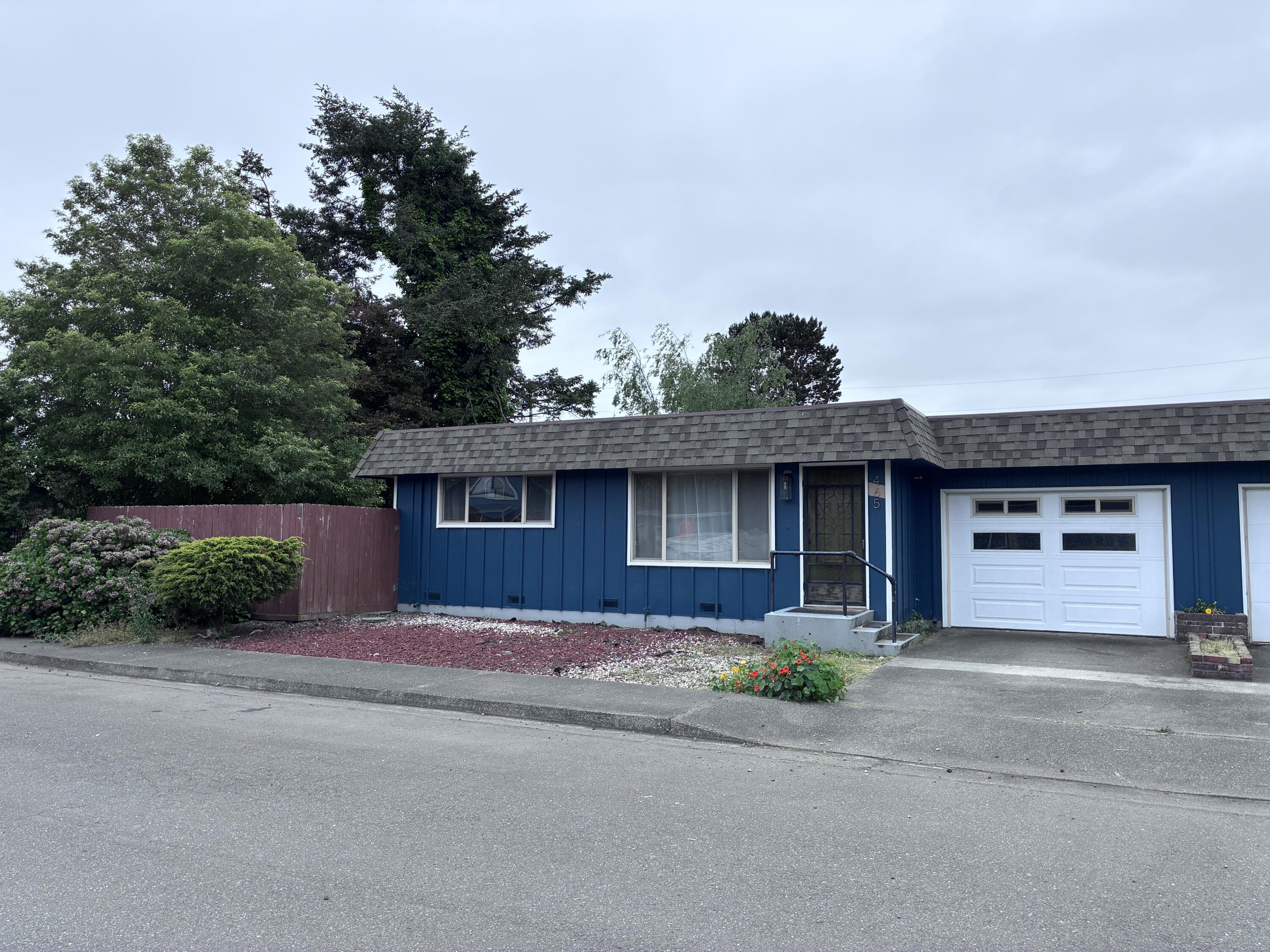 465 & 495 D Street