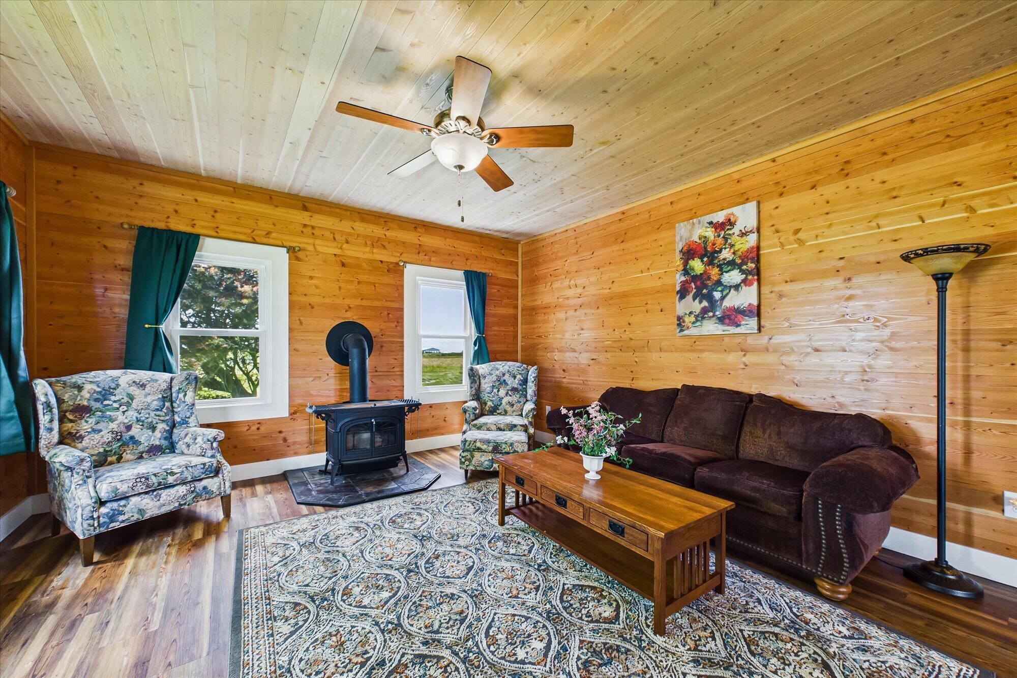 1755 Cannibal Island Road