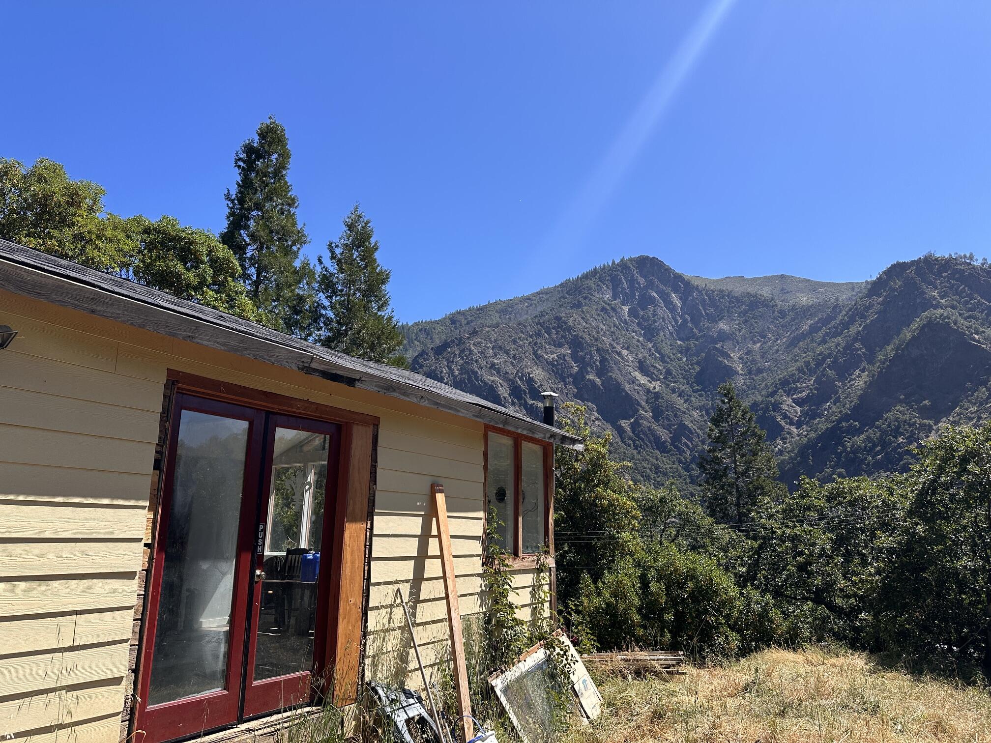 10250 California 299 None