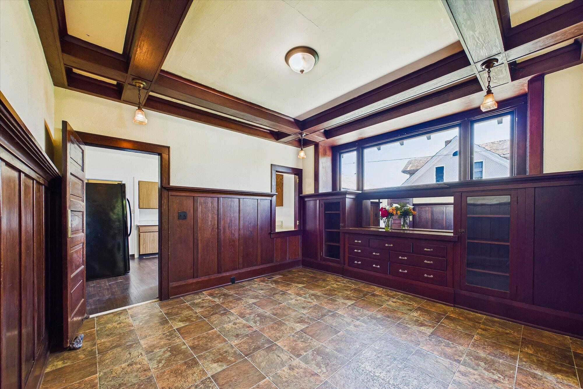 1215 8th Street