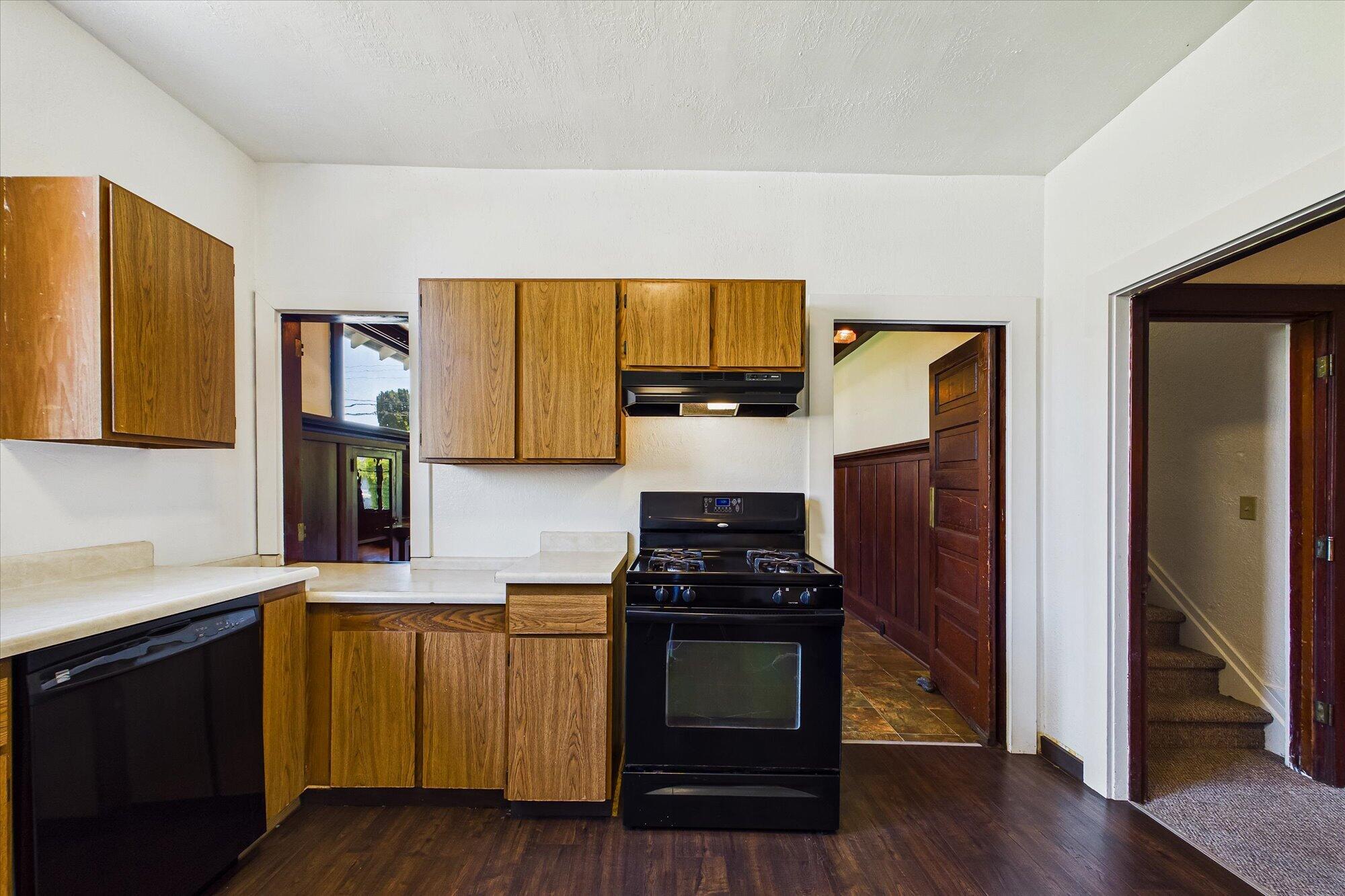 1215 8th Street