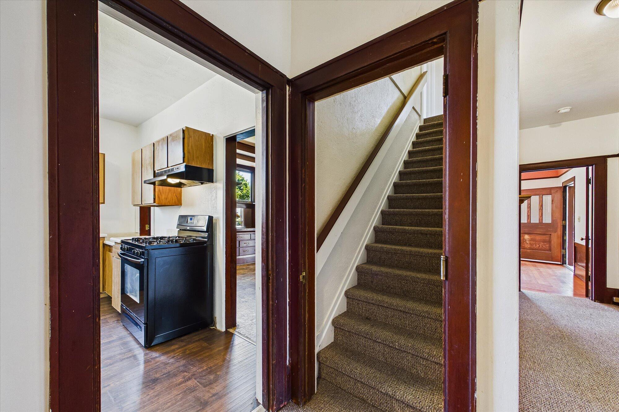 1215 8th Street