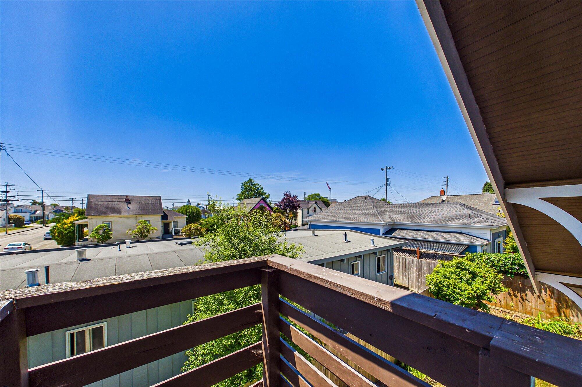 1215 8th Street
