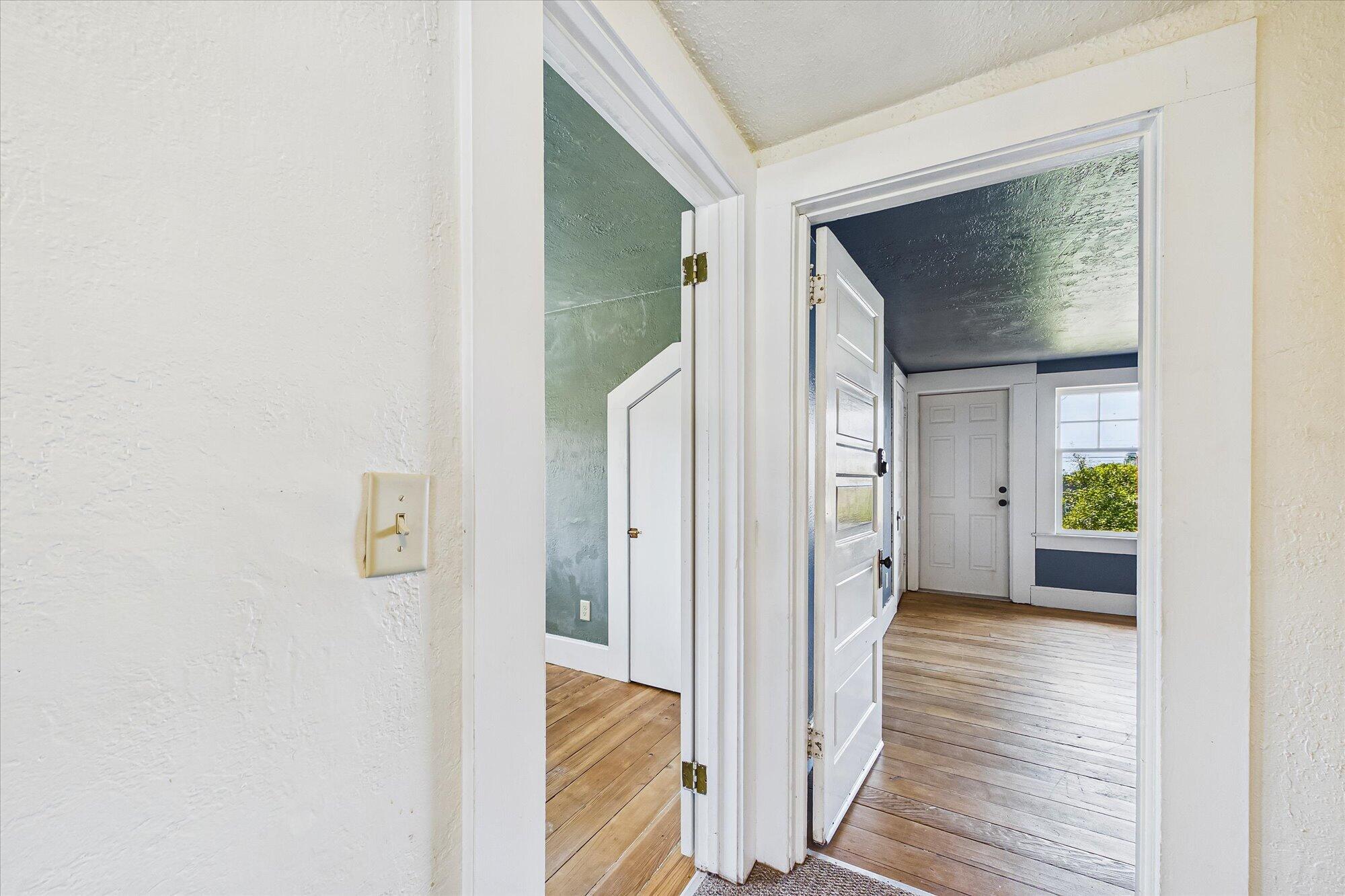 1215 8th Street