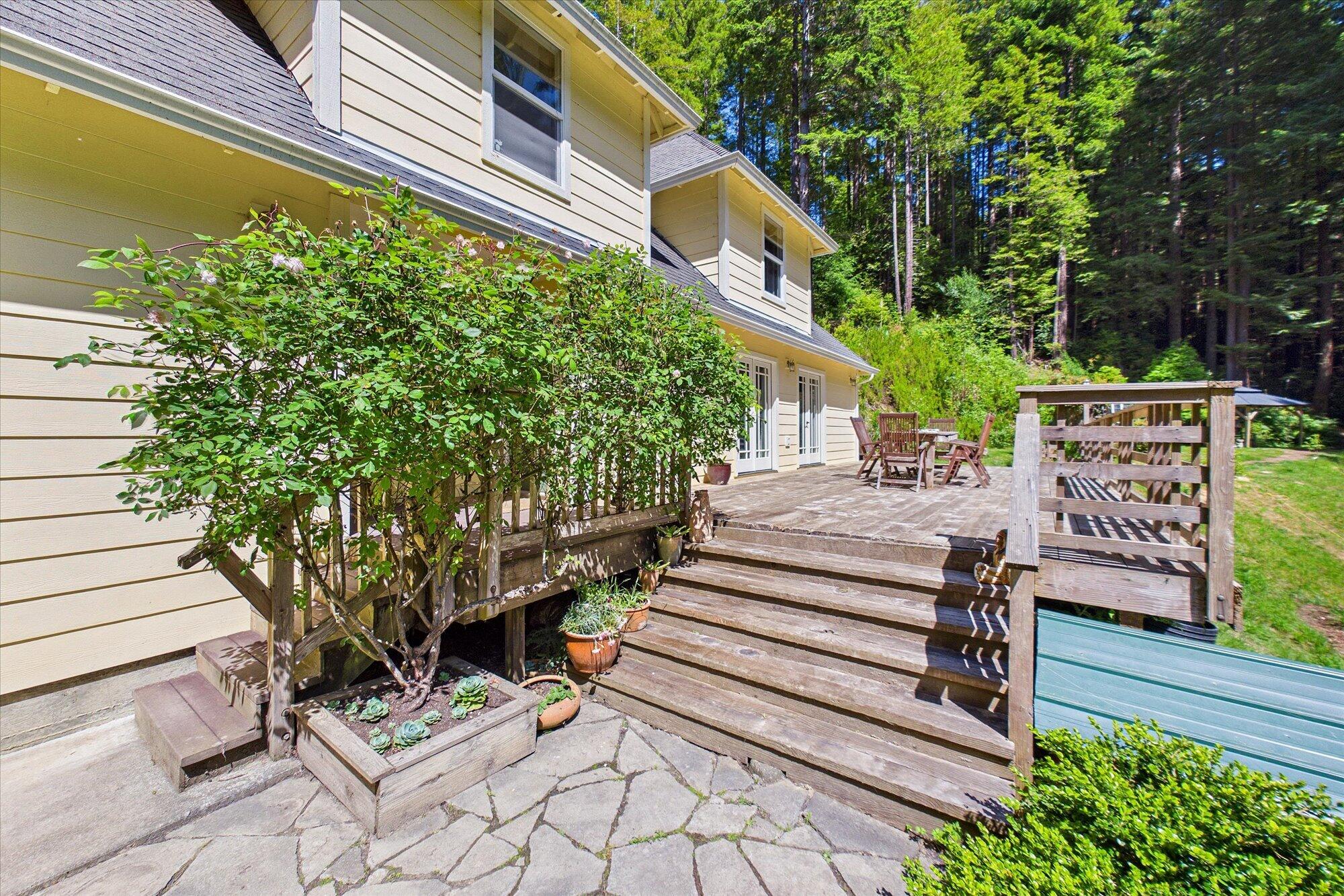 130 Carlson Lane
