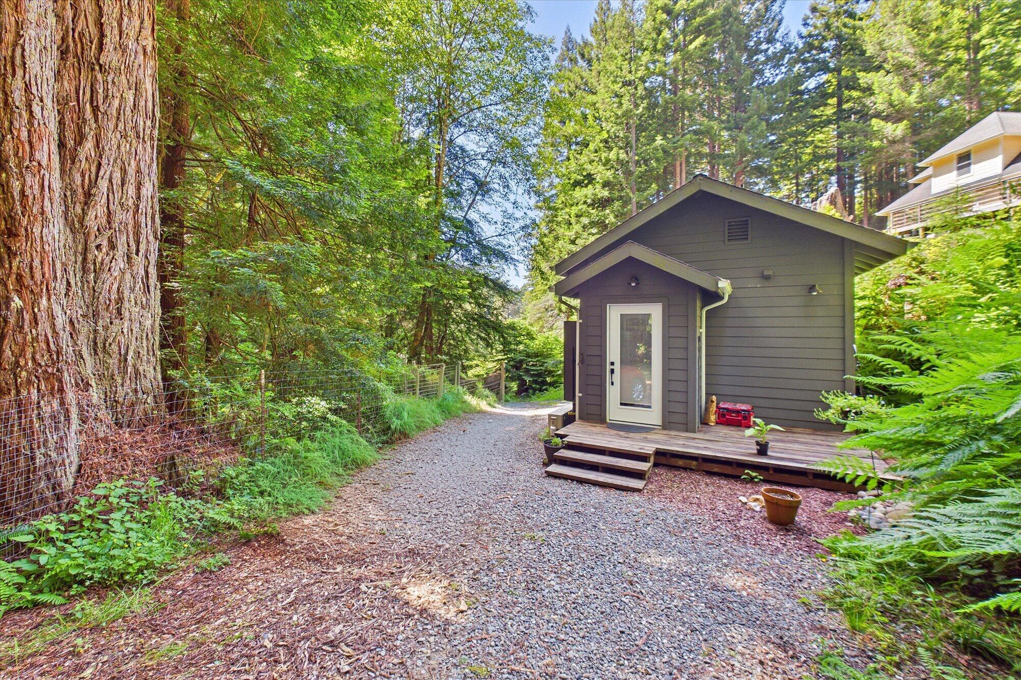 130 Carlson Lane