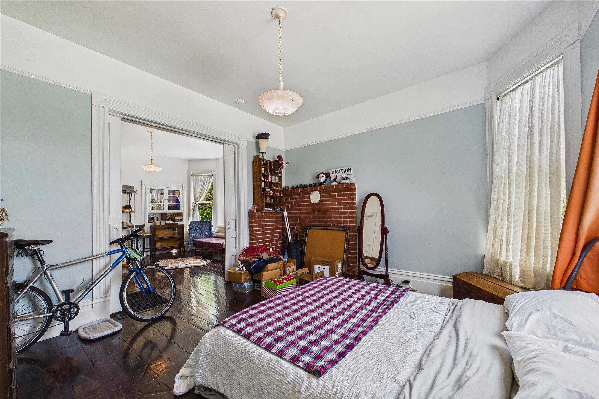 1603 I Street