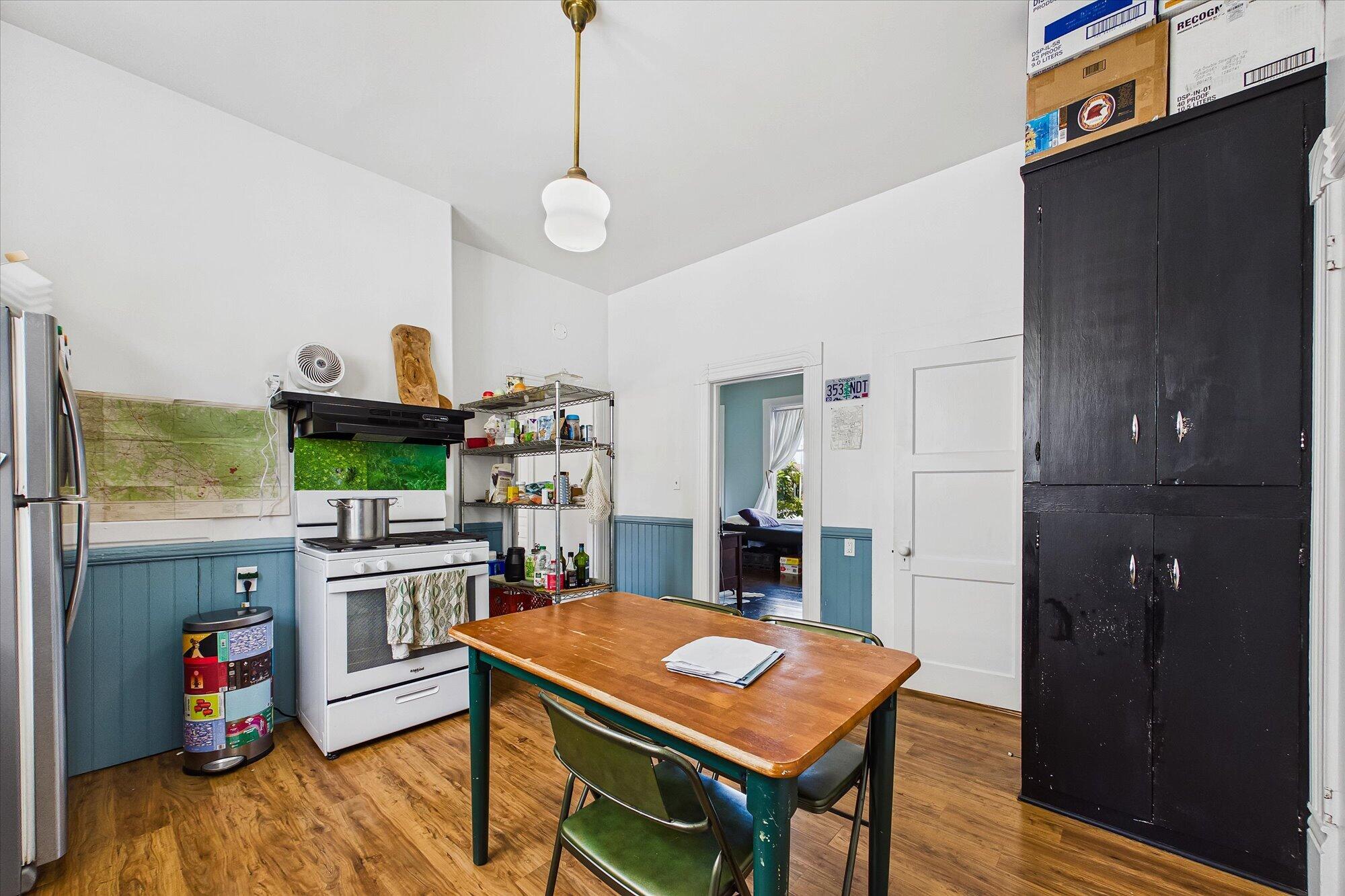 1603 I Street