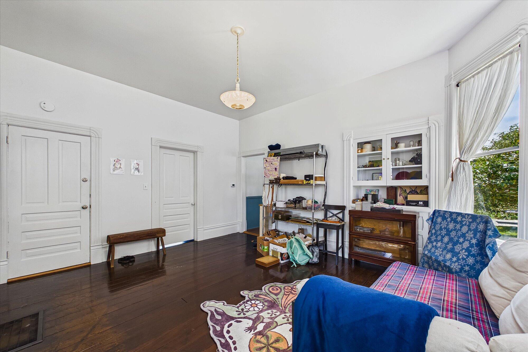 1603 I Street