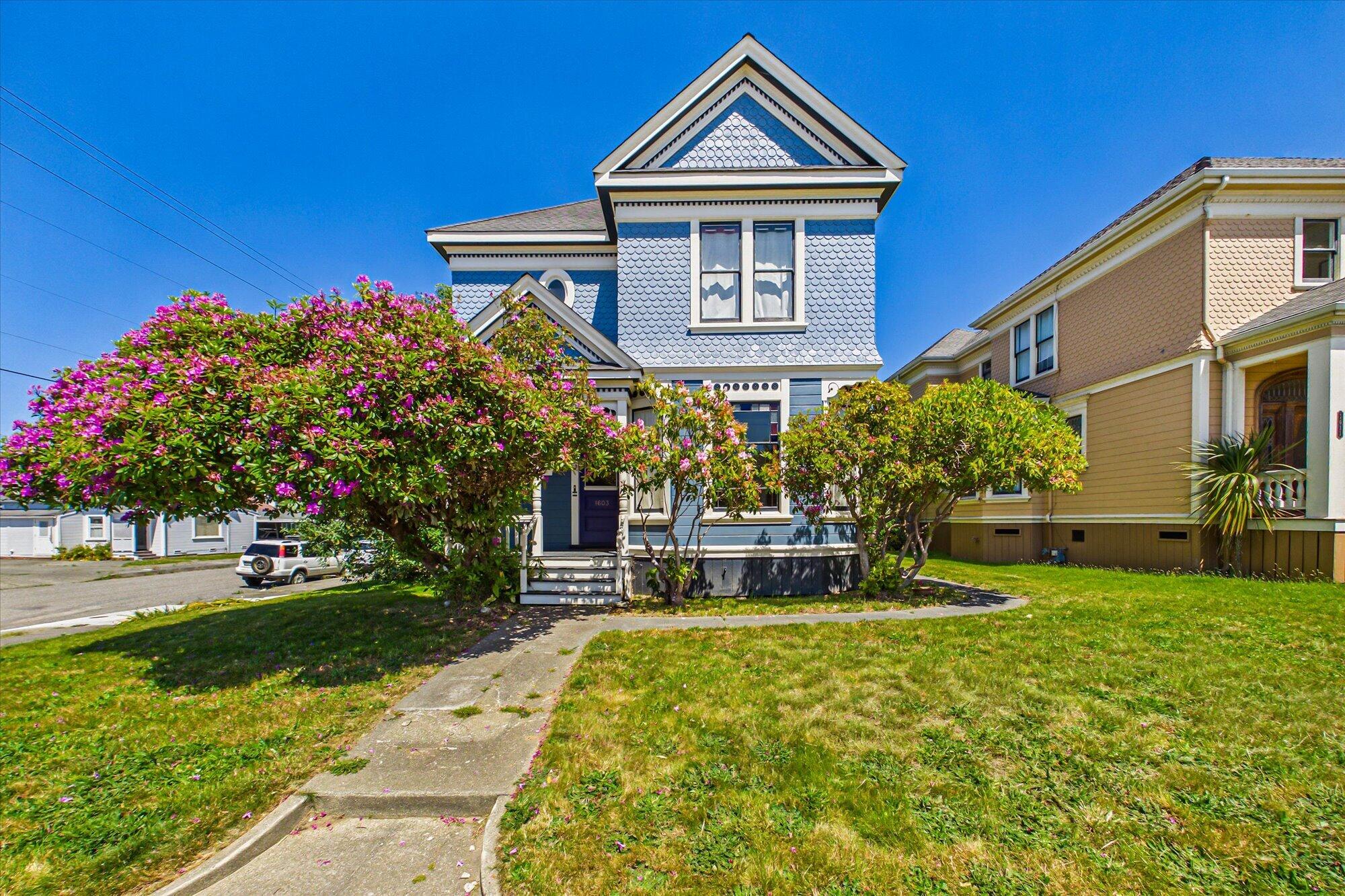 1603 I Street