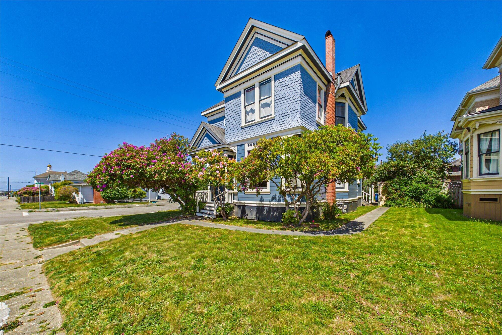 1603 I Street