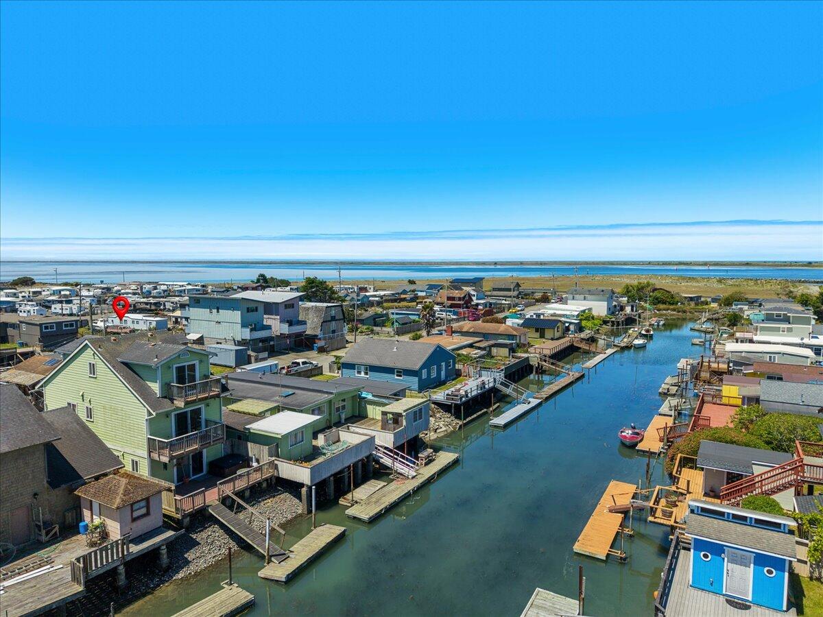 14 Crab Street