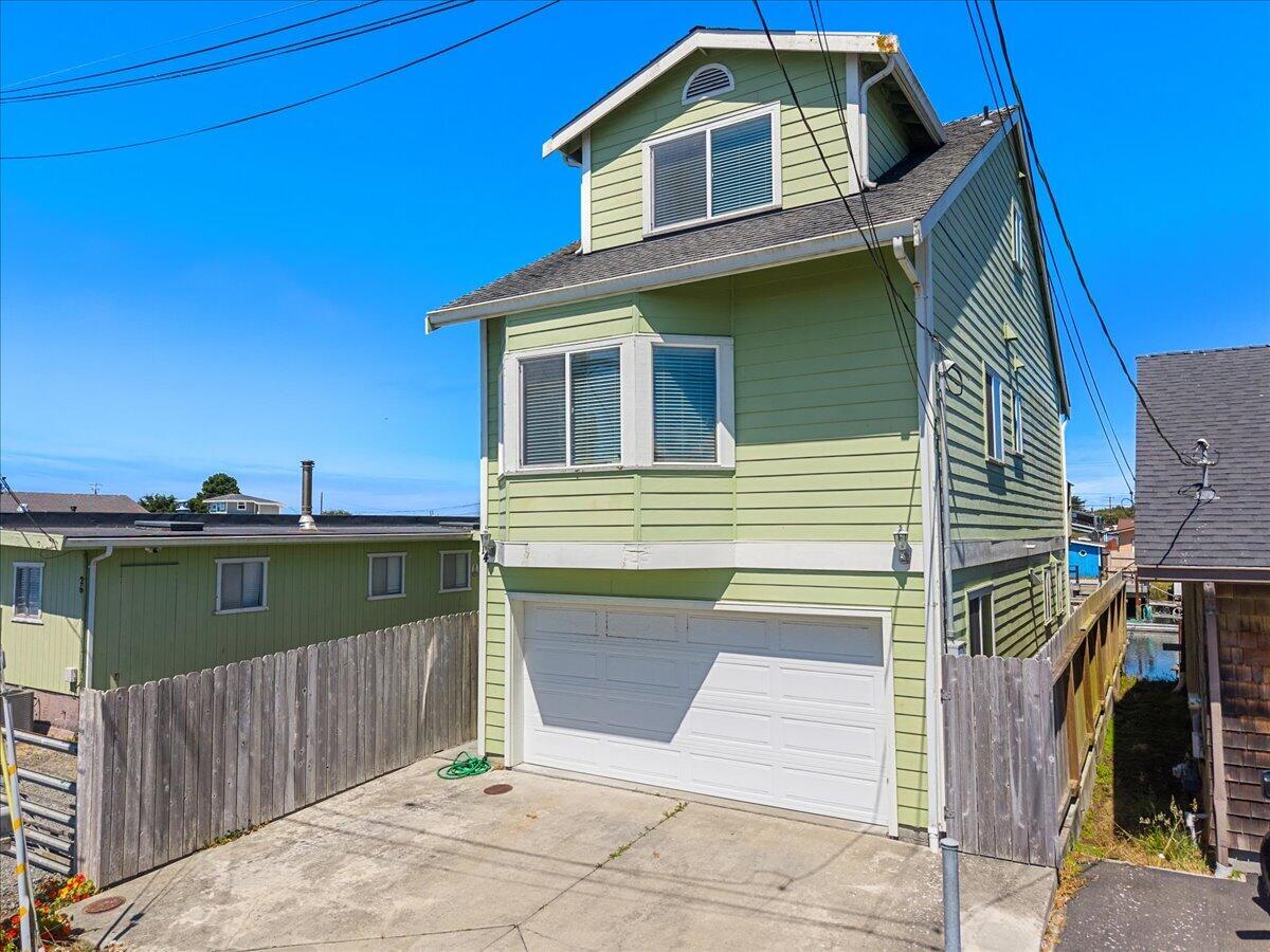 14 Crab Street