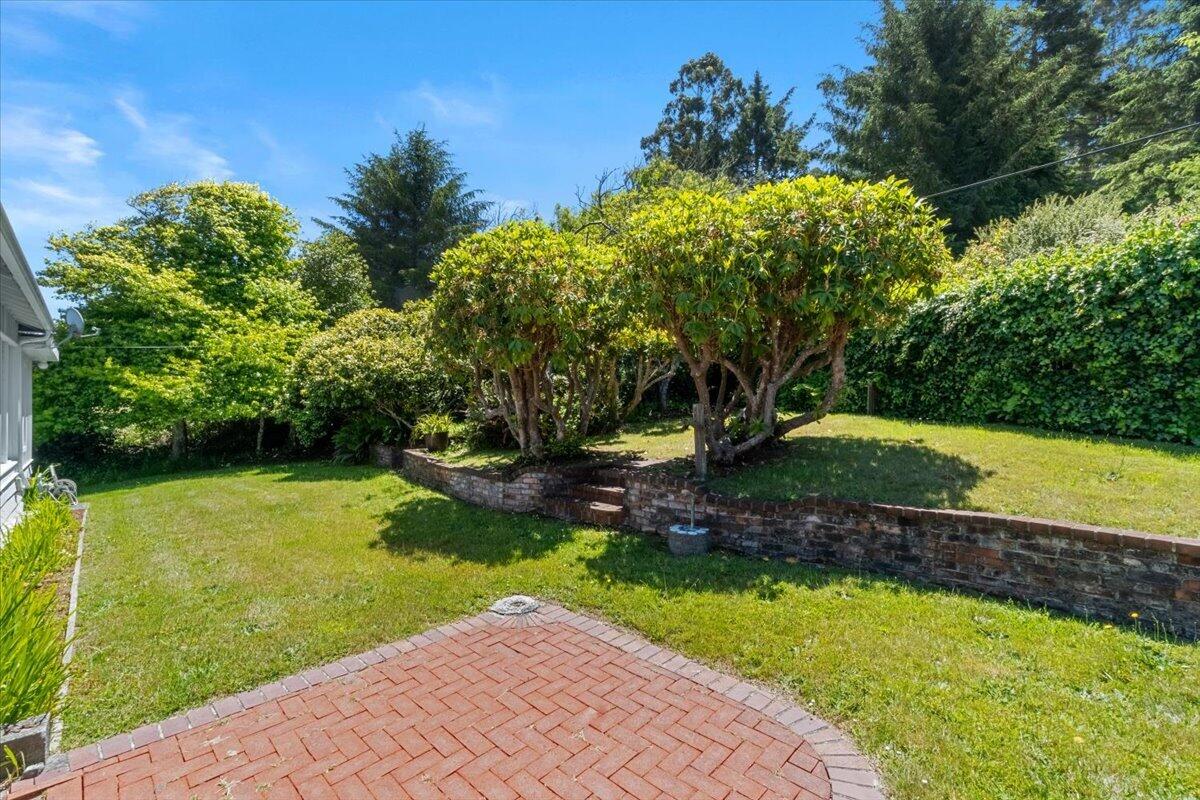 6481 Humboldt Hill Road