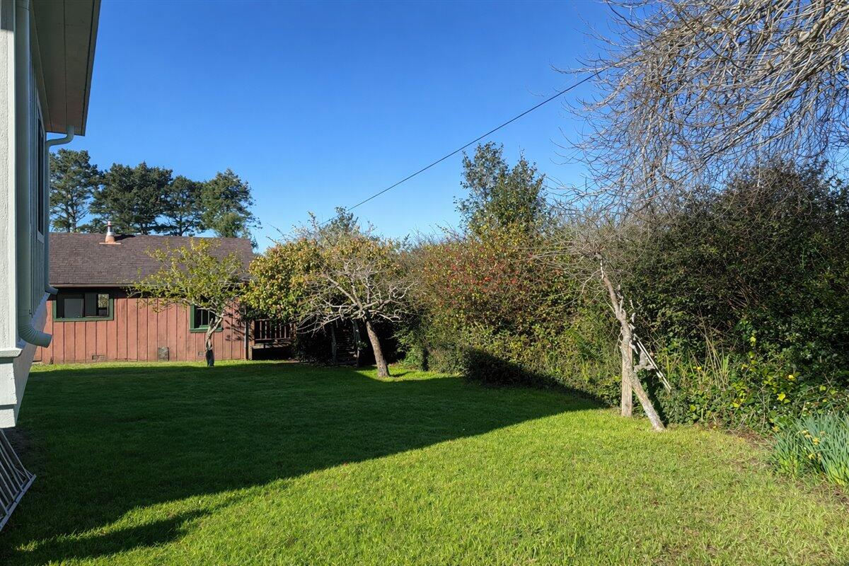6481 Humboldt Hill Road