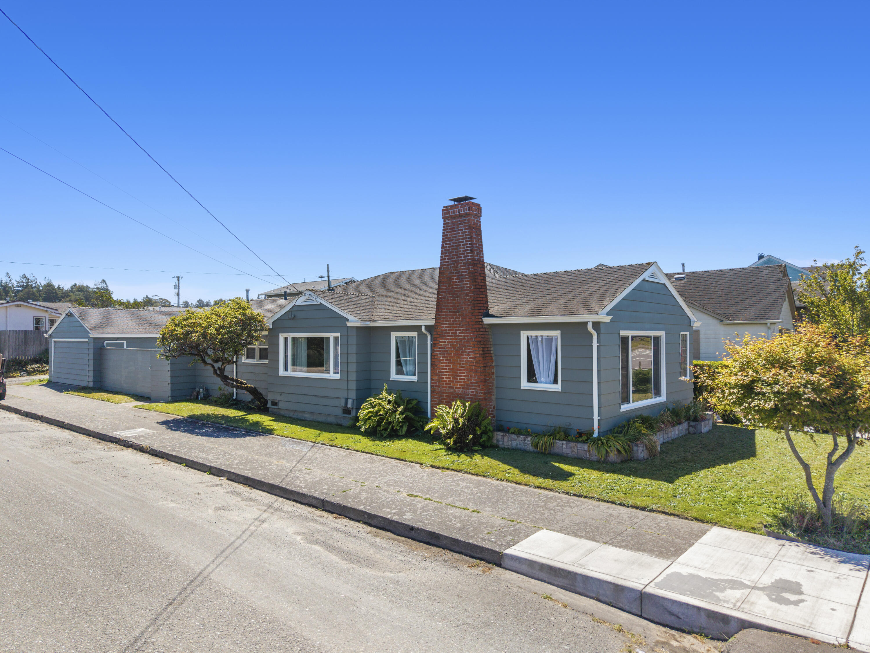 2003 H Street