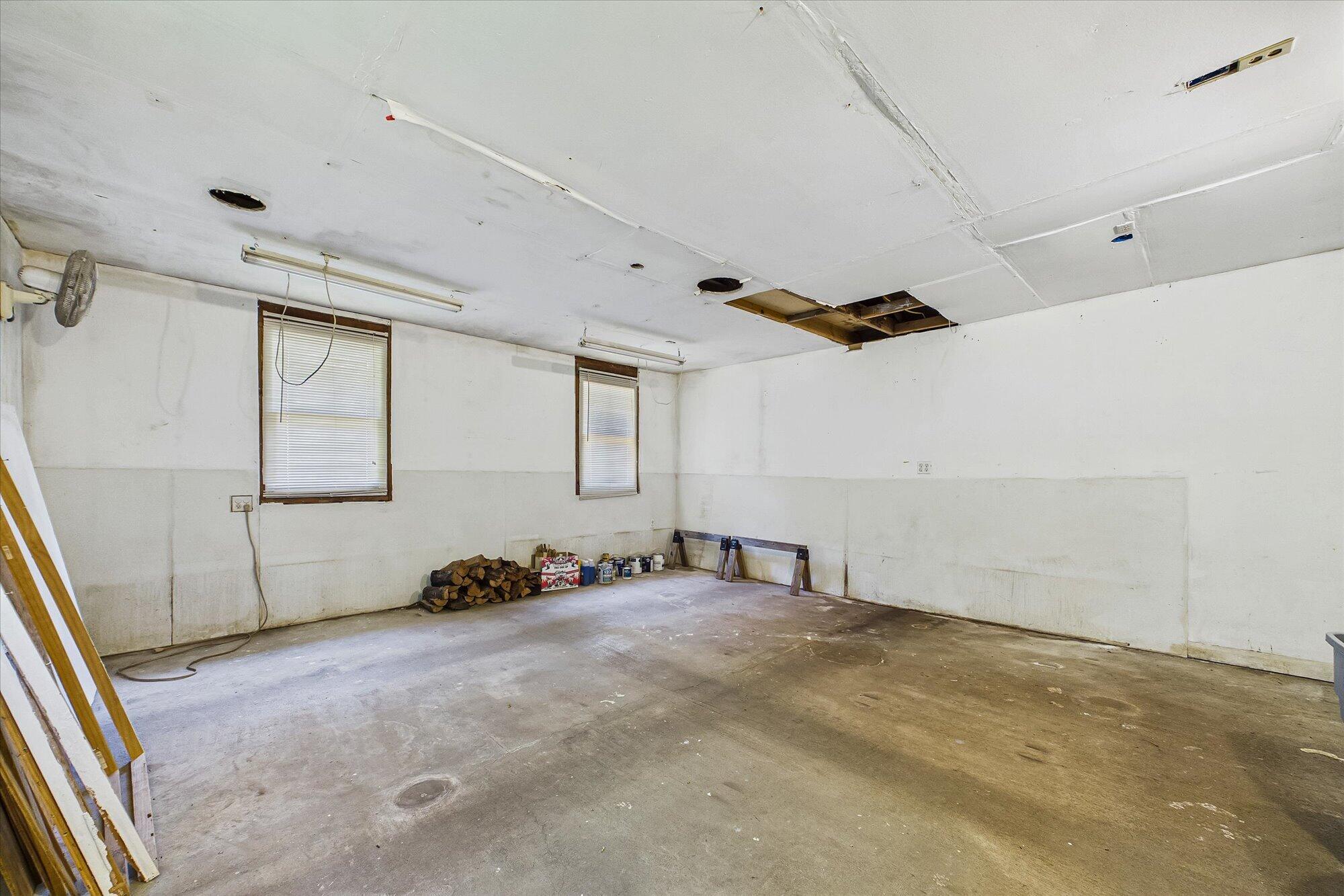 1754 Virginia Way