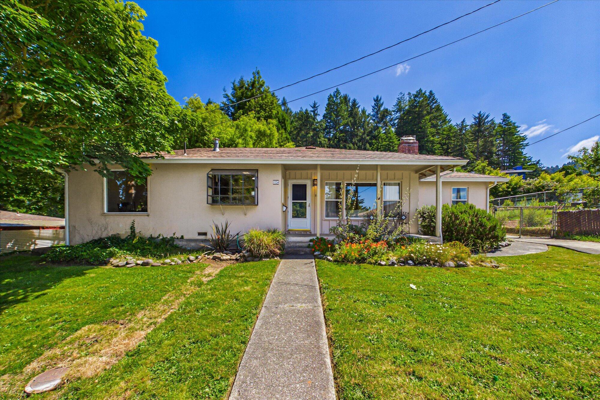 1754 Virginia Way