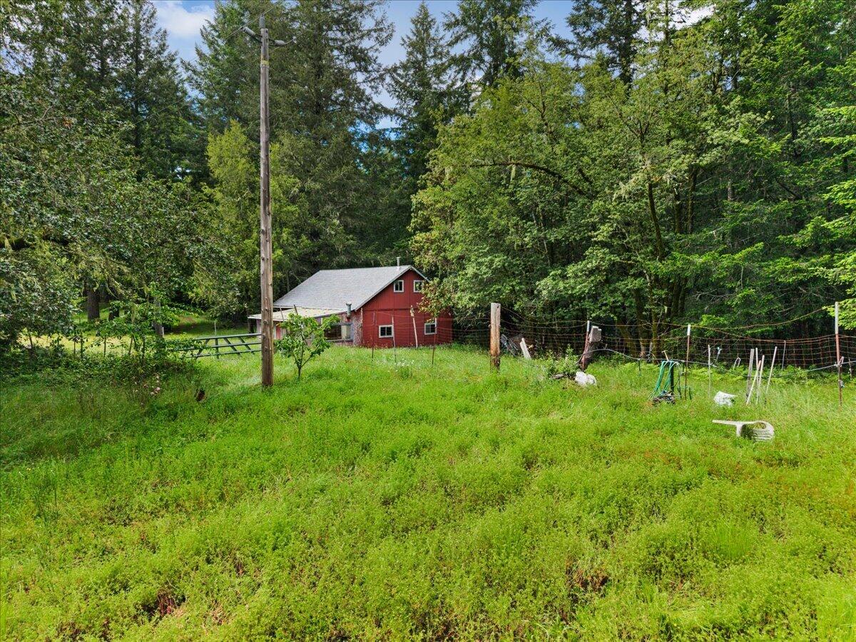 7603 Kneeland Road