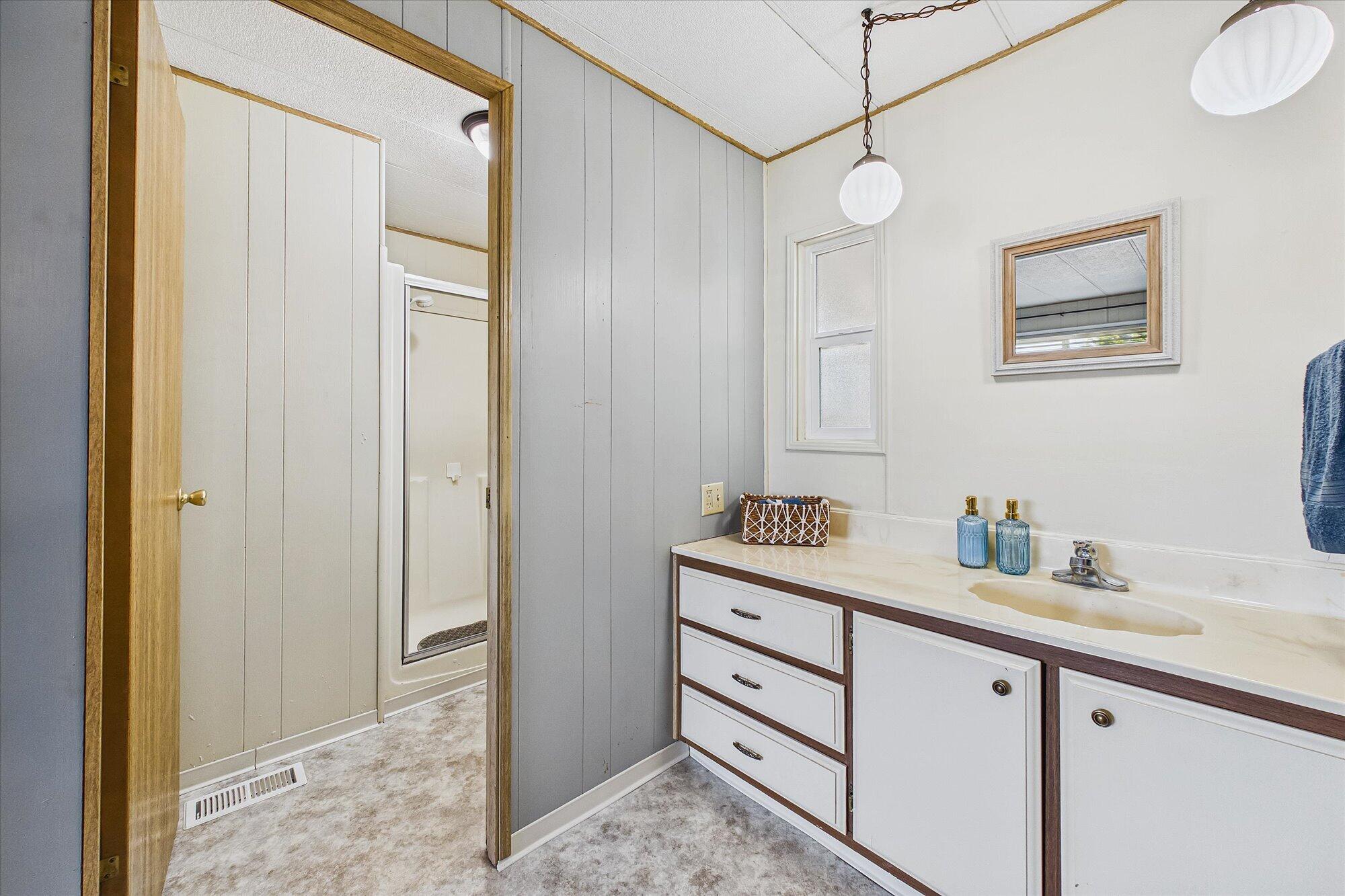 1524 Imperial Way 95