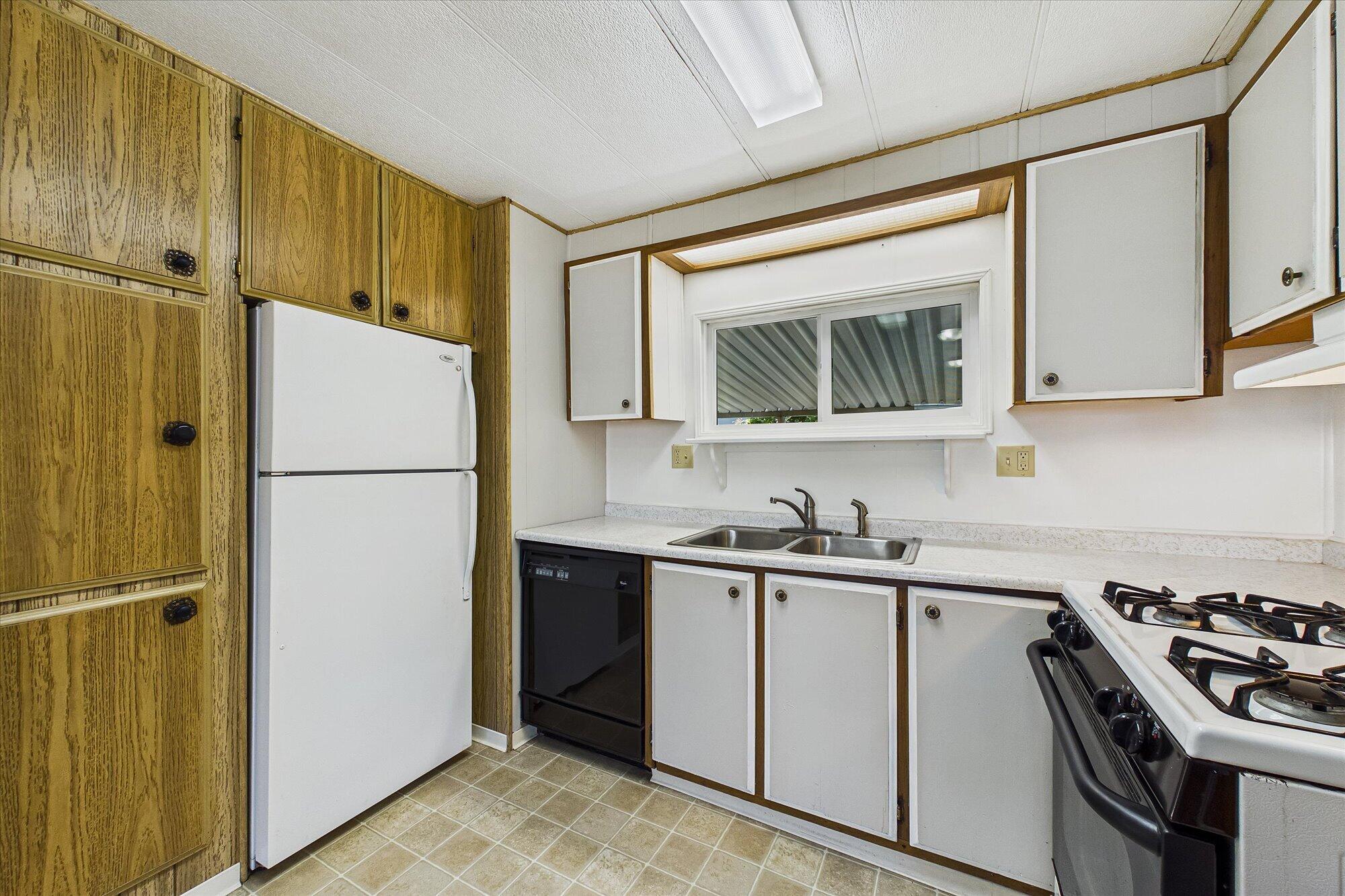 1524 Imperial Way 95