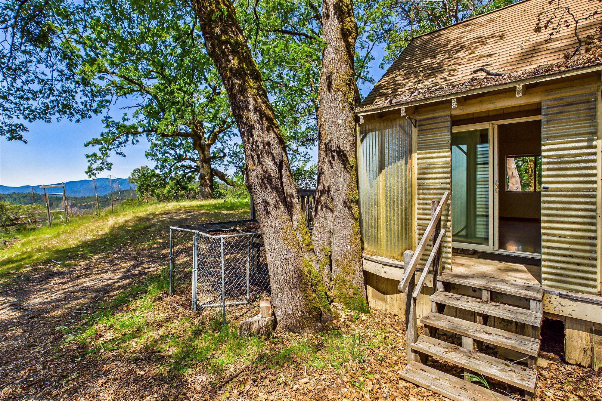 3450 Laytonville Dos Rios Road
