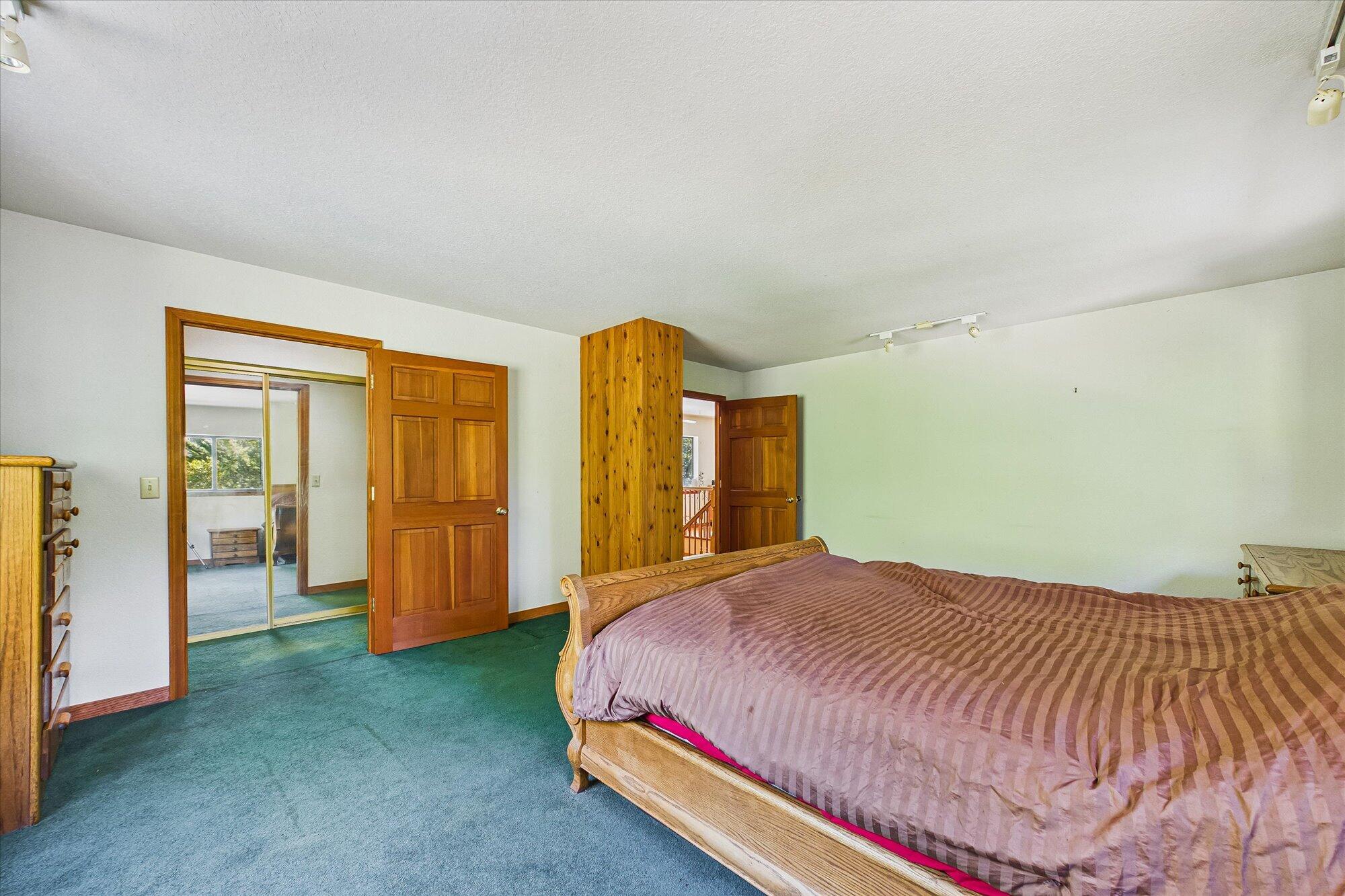 3450 Laytonville Dos Rios Road
